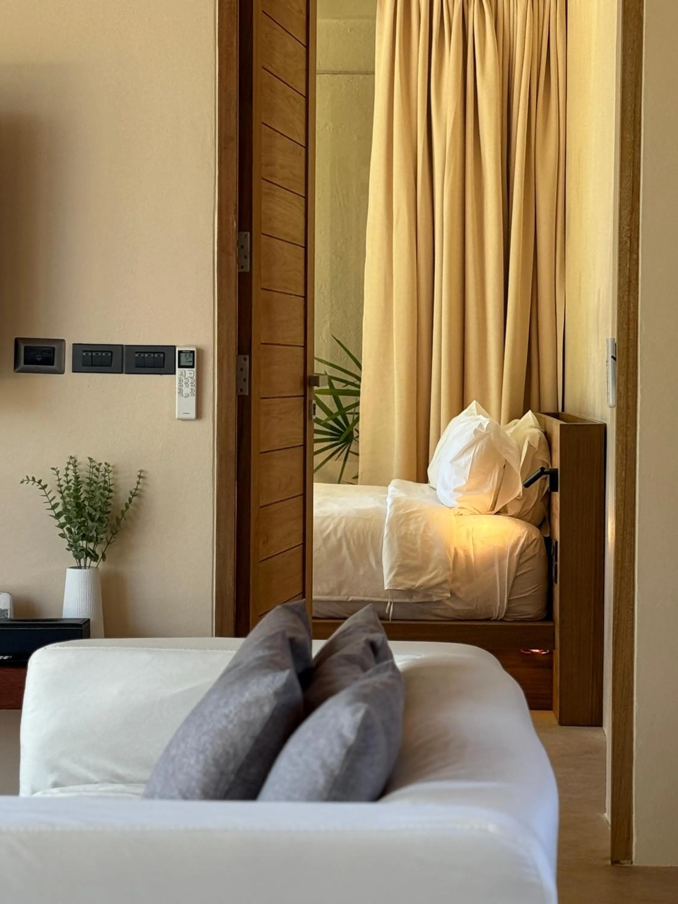 Bed in Samui Garden Home