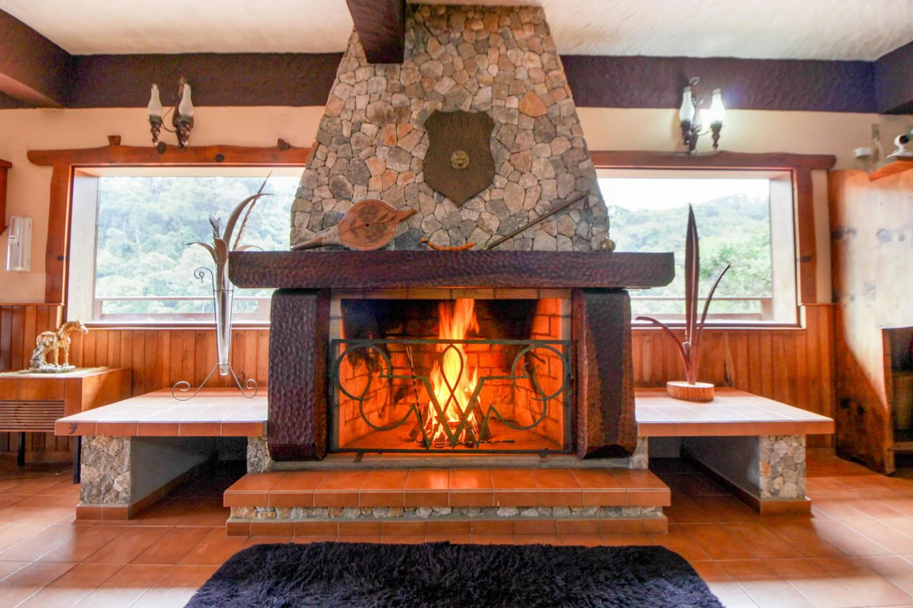 fireplace in VELINN Pousada Villa Do Sol