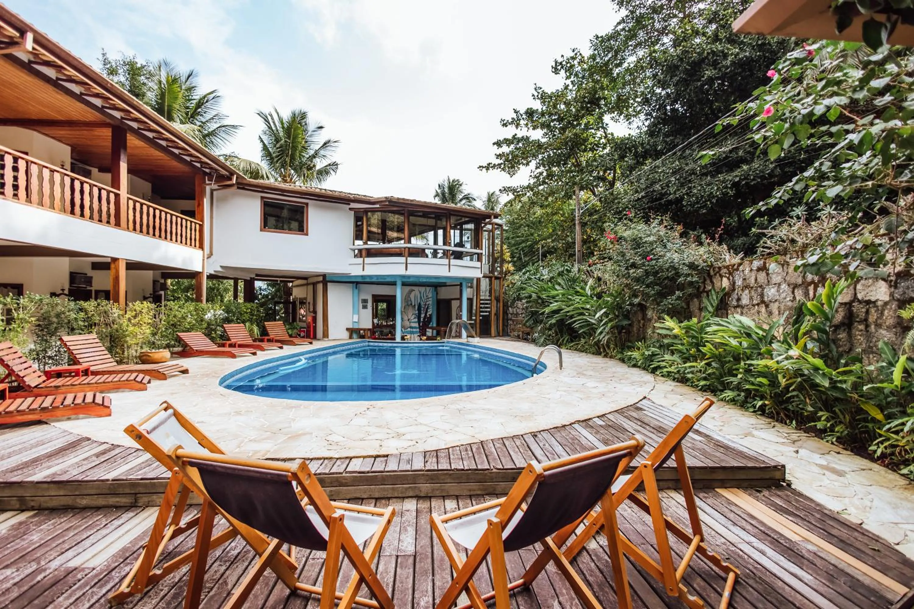 Swimming pool in VELINN Pousada Santa Tereza