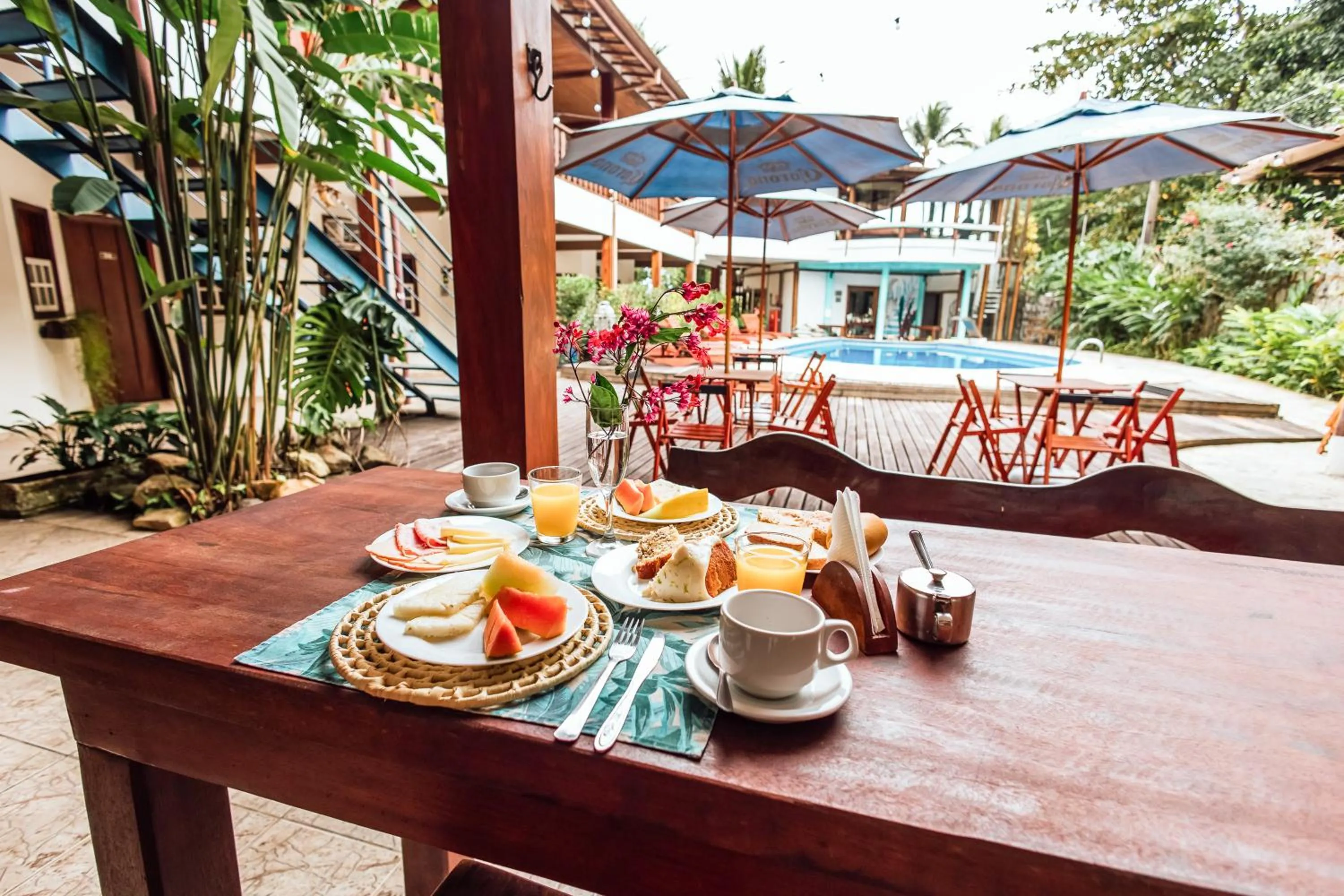 Breakfast in VELINN Pousada Santa Tereza