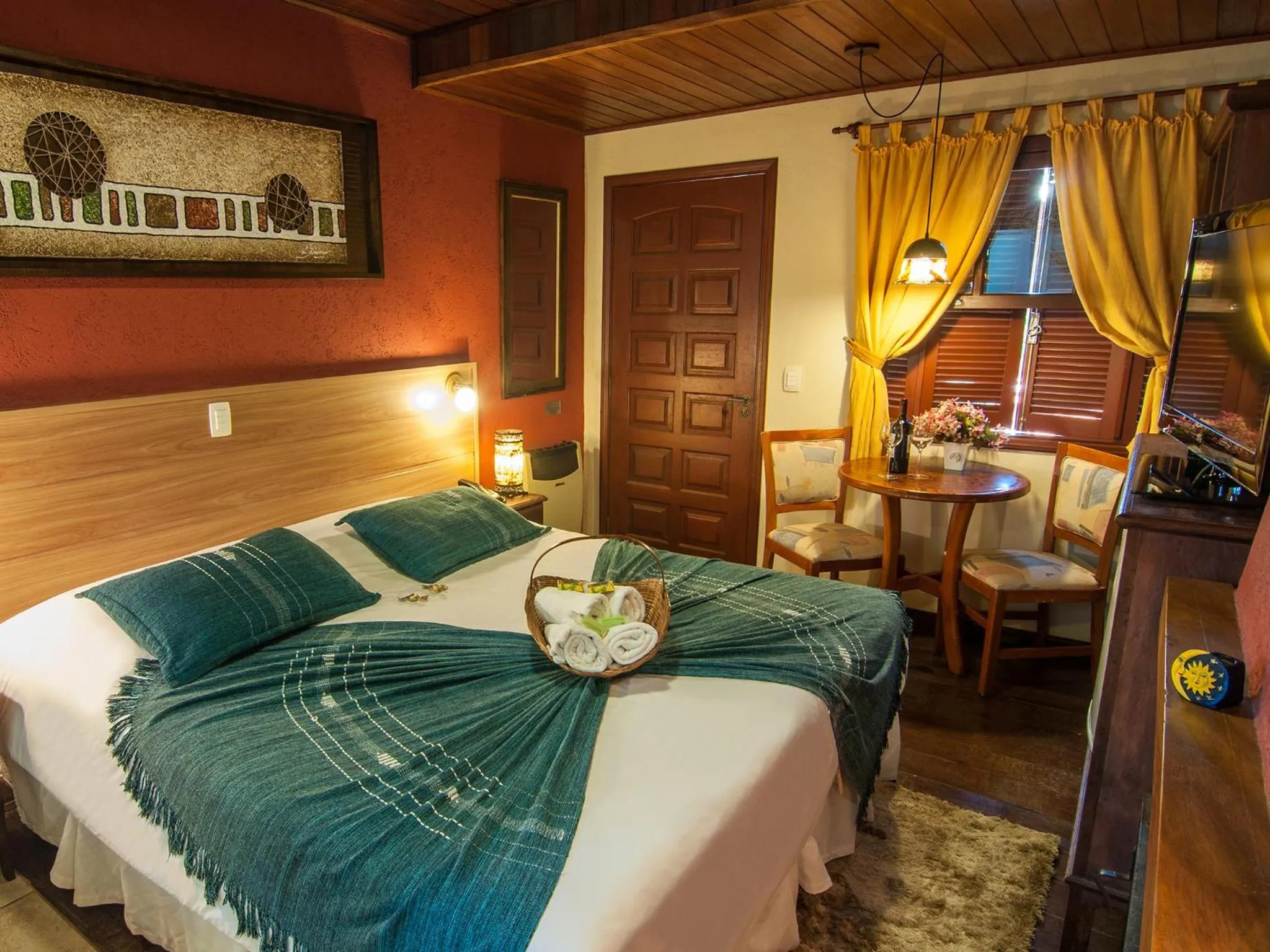 Bedroom, Bed in Pousada Aguia Dourada