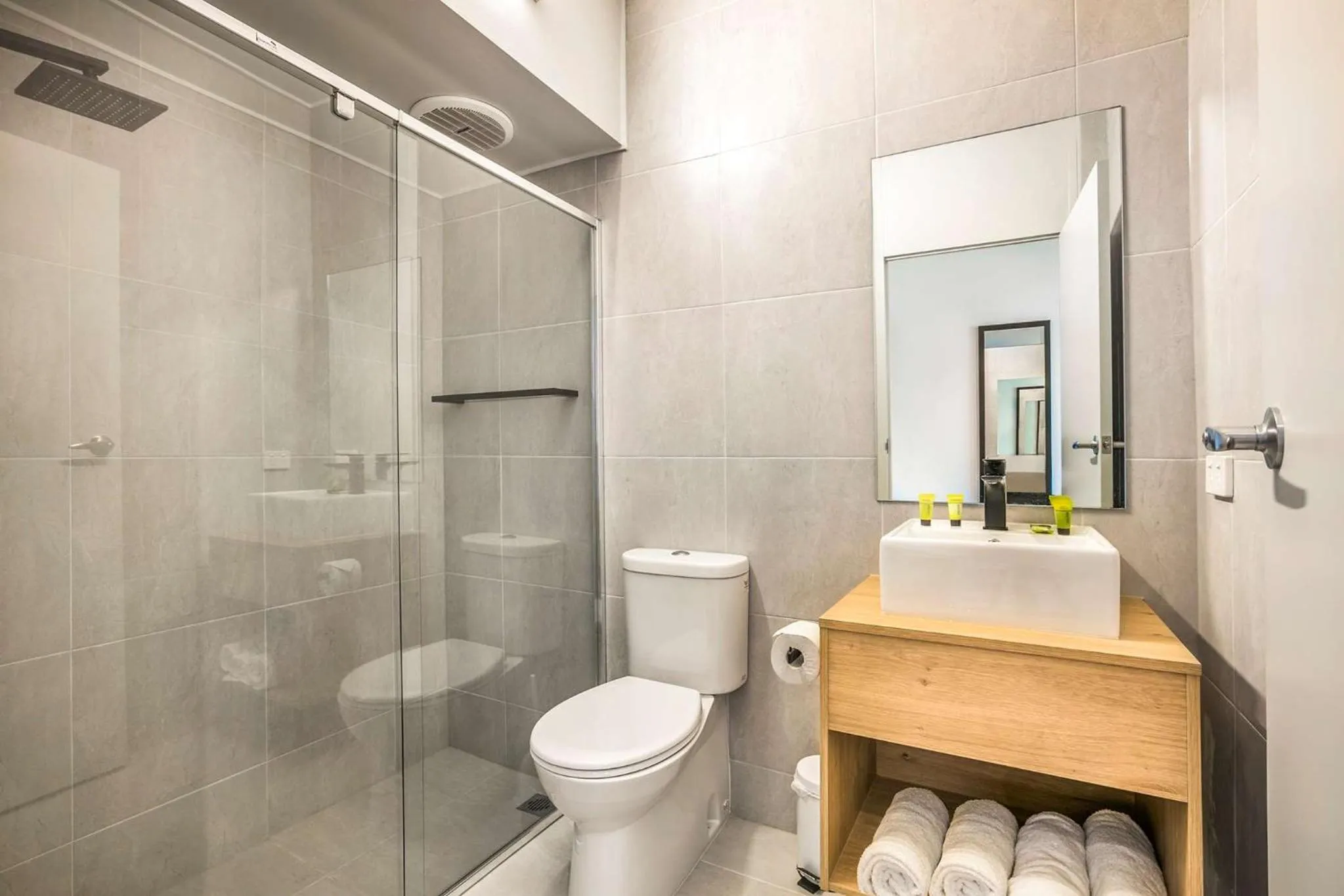 Bathroom in Nightcap at The Cheeky Squire