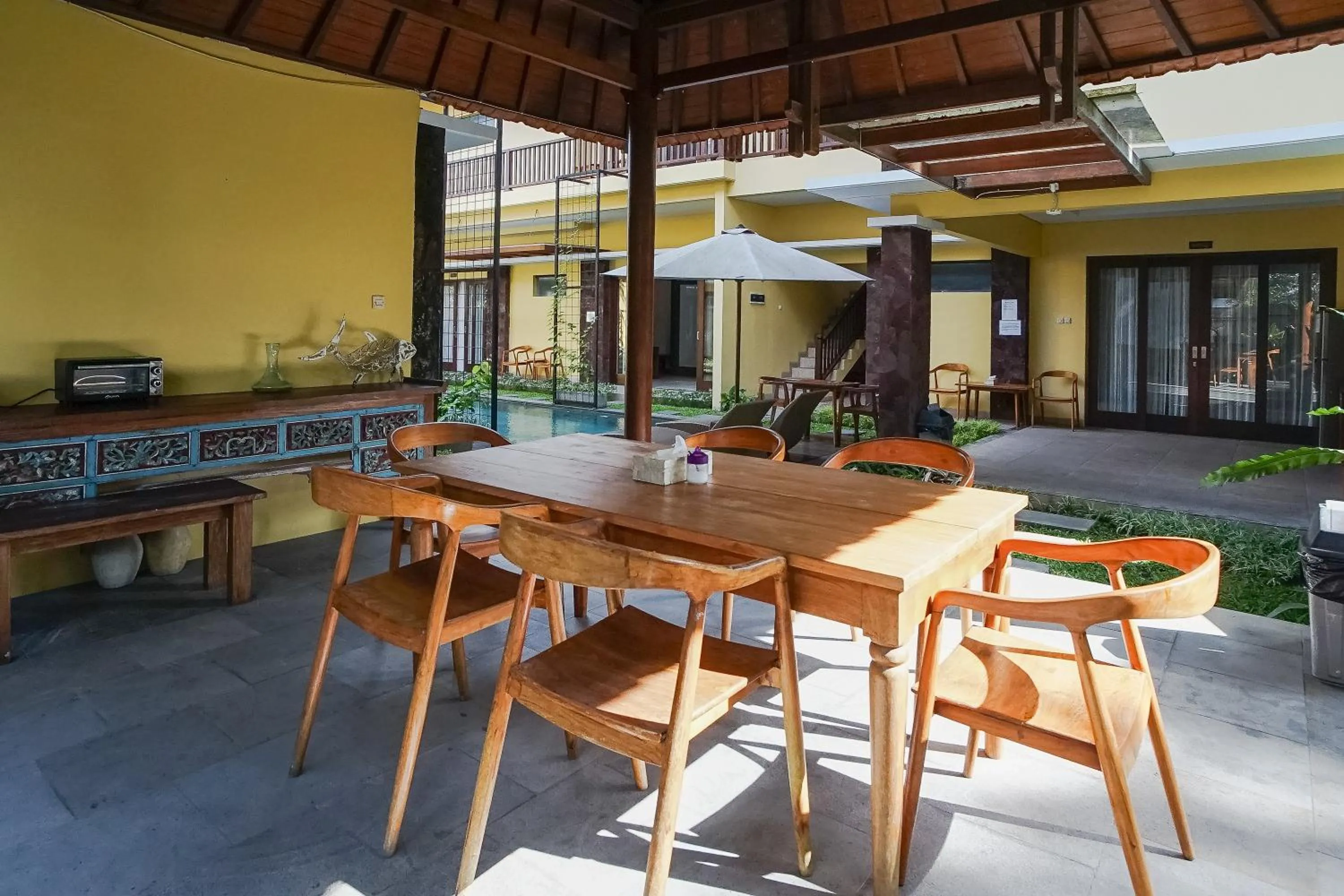 Dining area in Toya Villa Ubud
