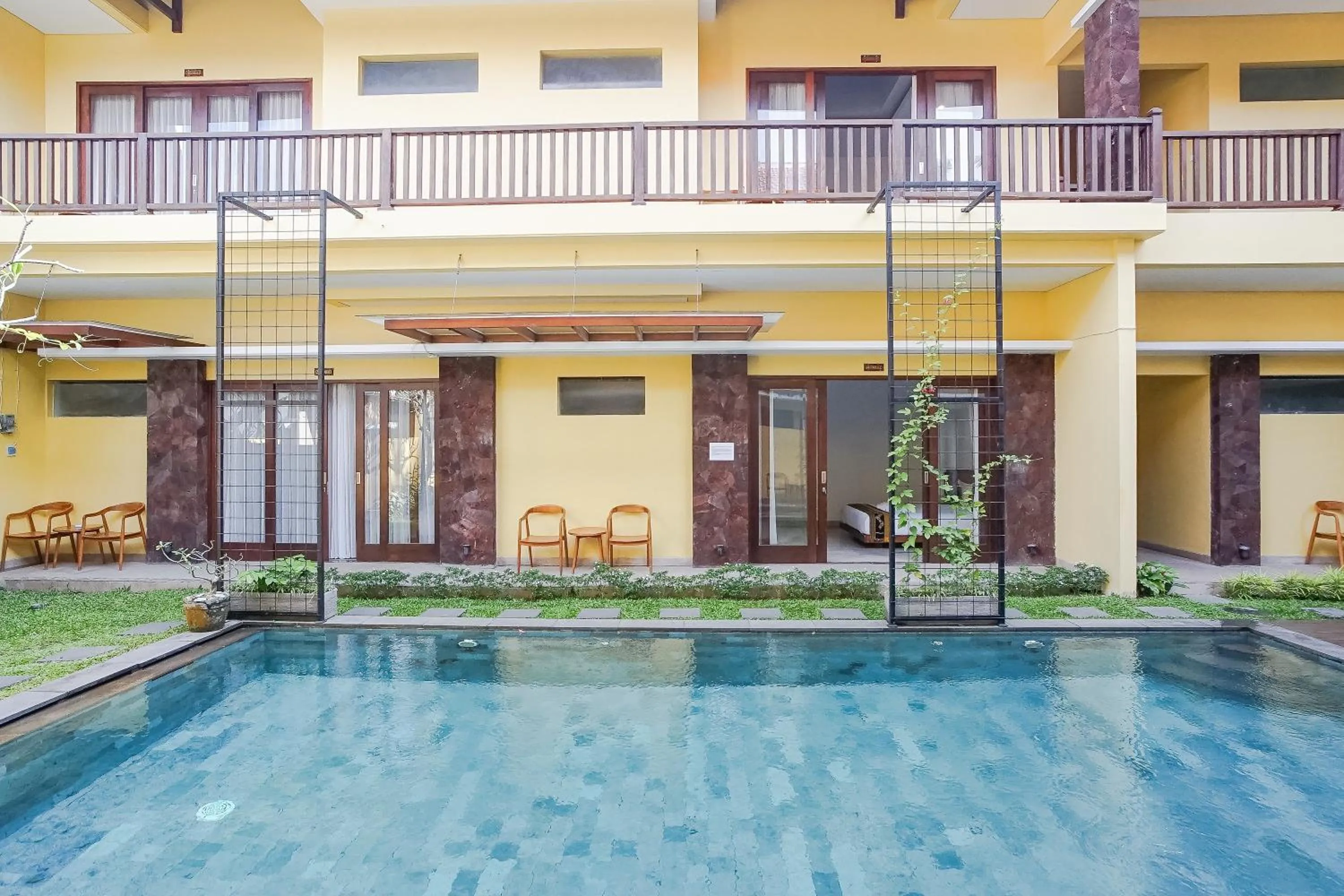 Swimming pool in Toya Villa Ubud