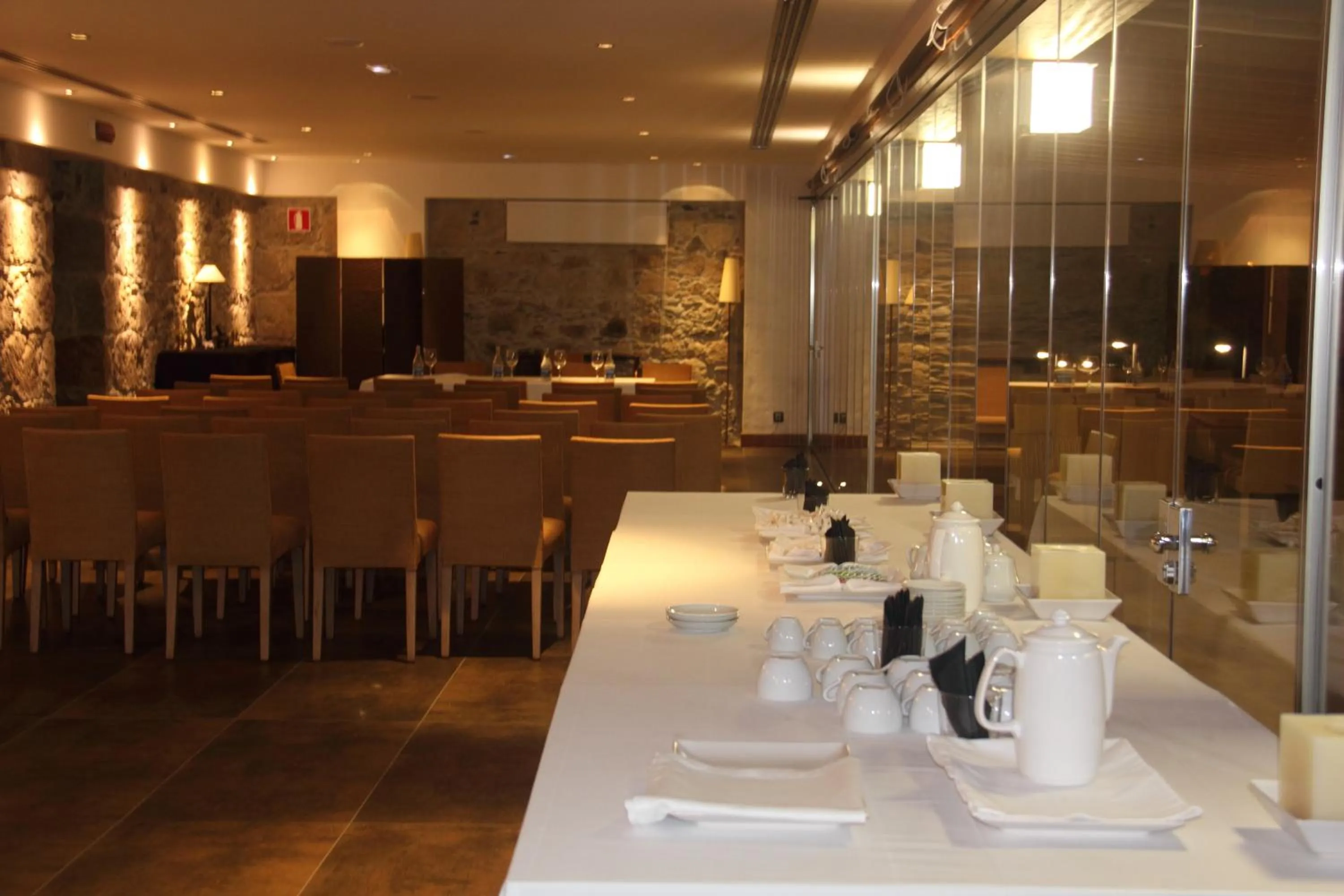 Restaurant/places to eat in Hotel Rural El Mondalón