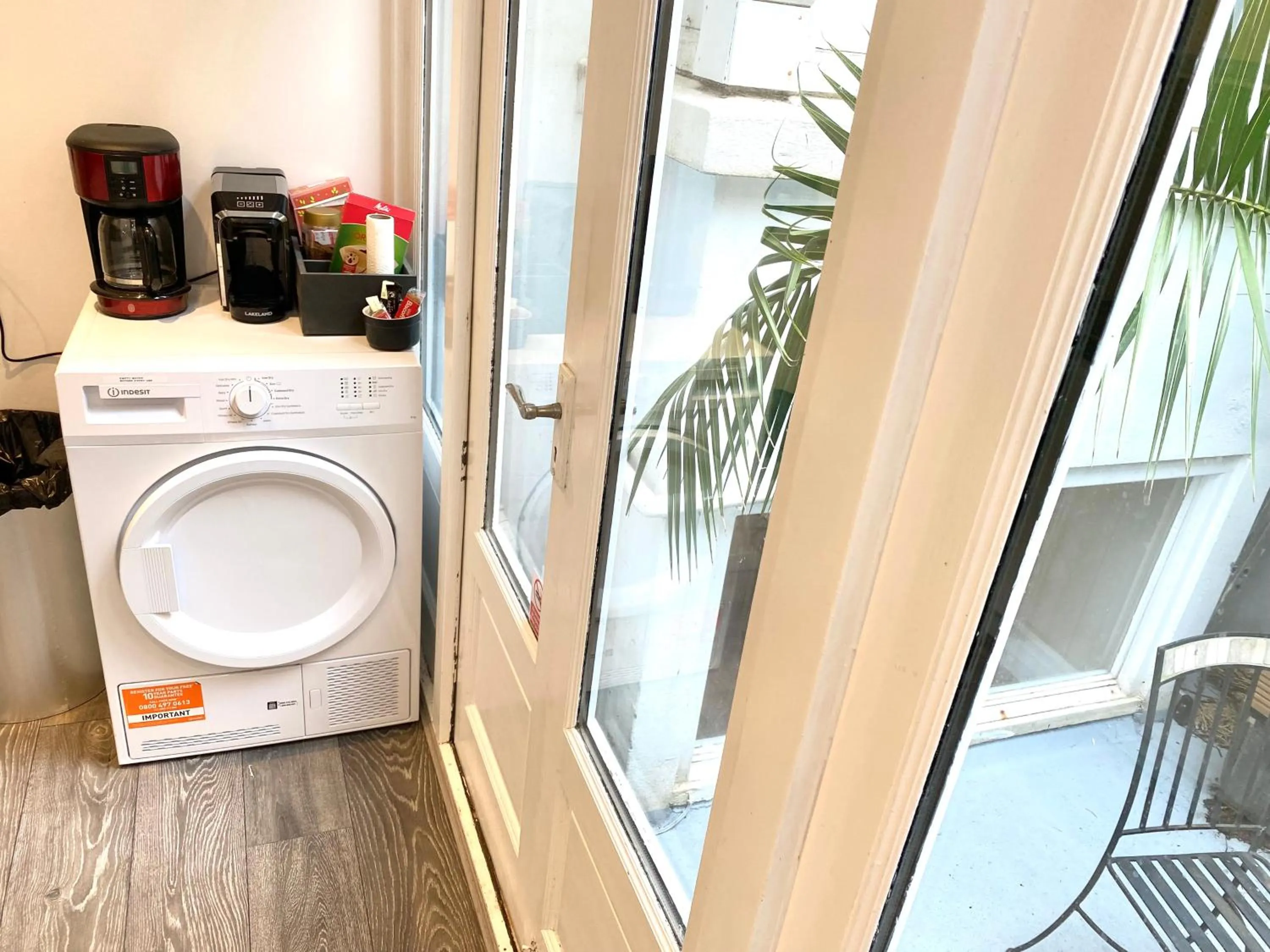 Communal kitchen in Guest And The City