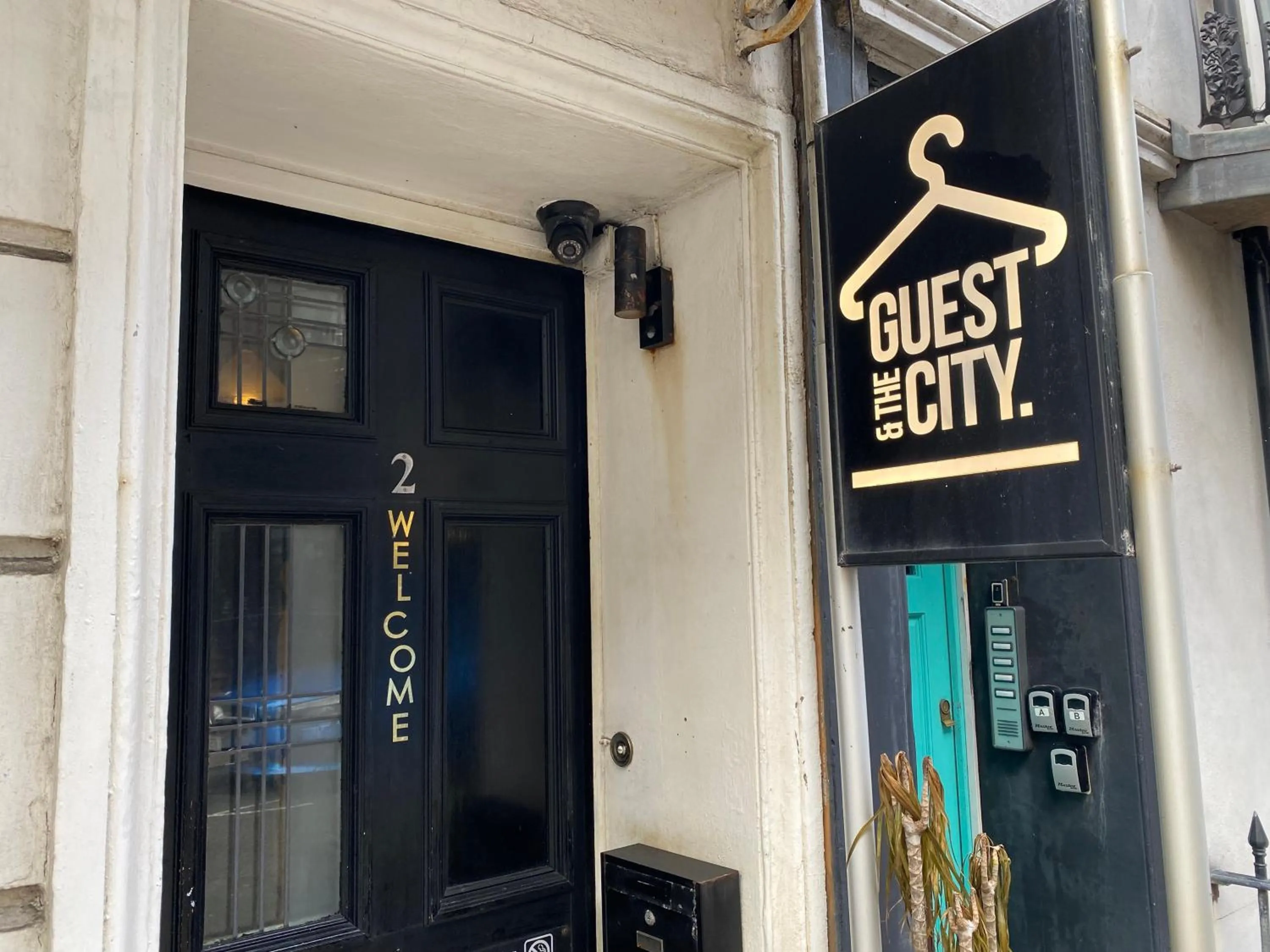 Day in Guest And The City