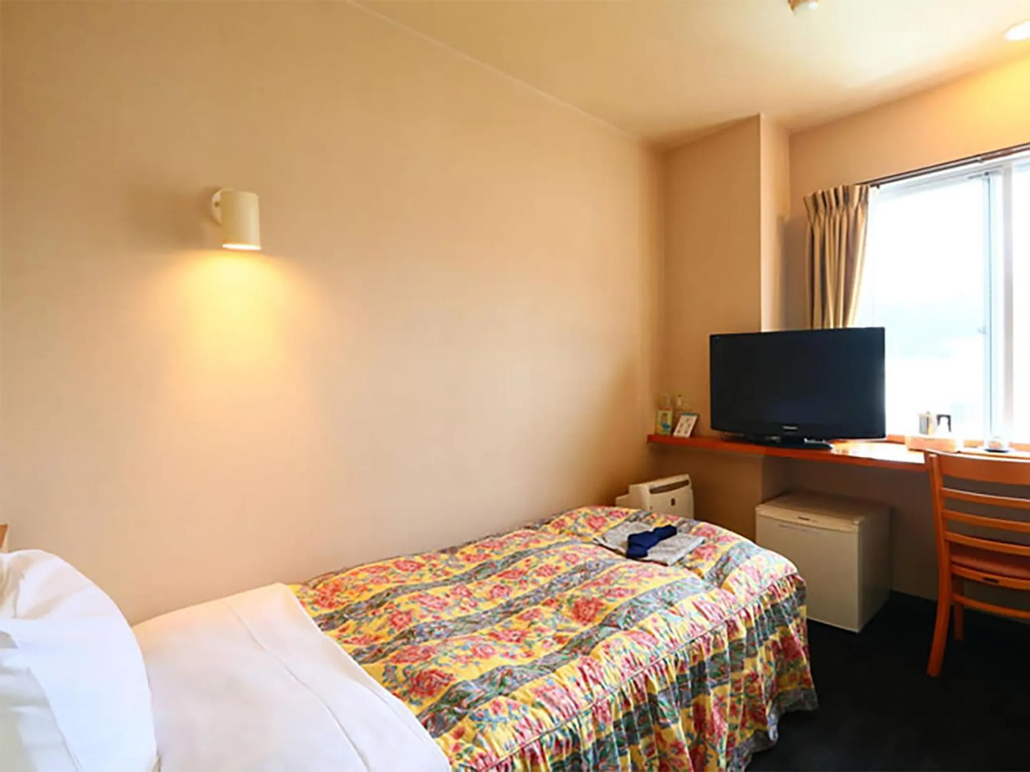 Photo of the whole room, Bed in Business Hotel Miharashitei