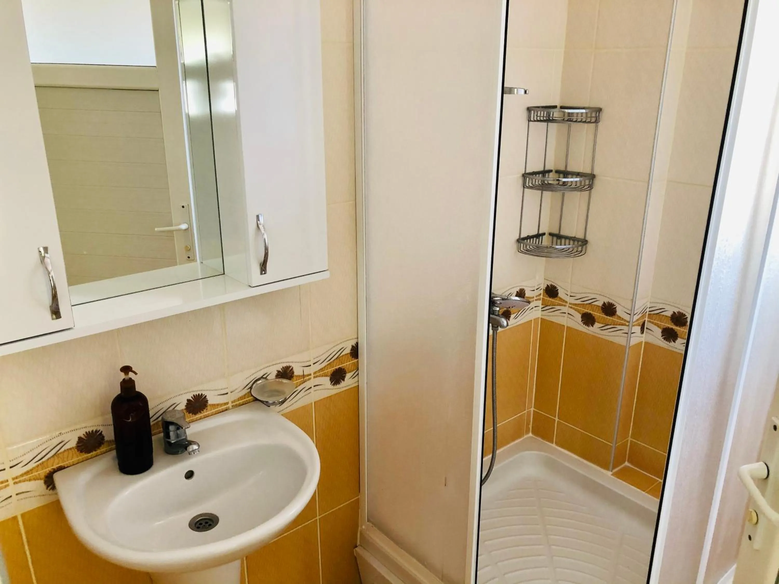 Bathroom in Karaca Apart Hotel