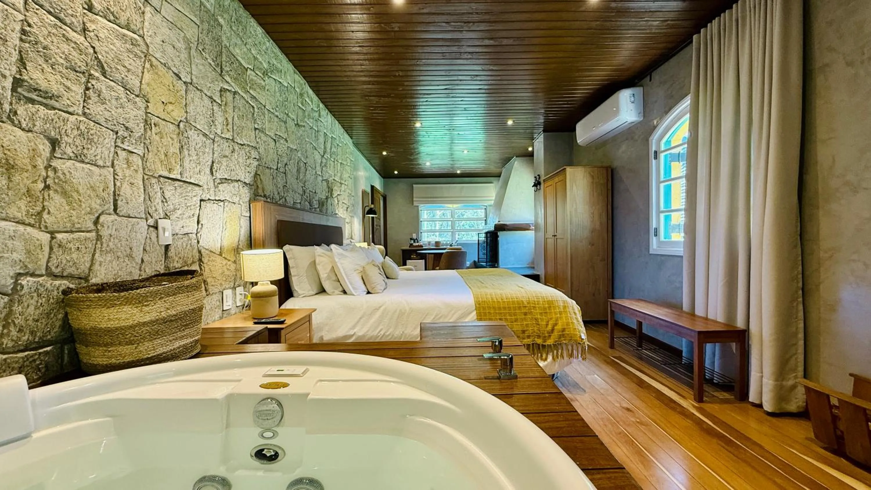 Photo of the whole room, Bed in Pousada Villa D'Amore