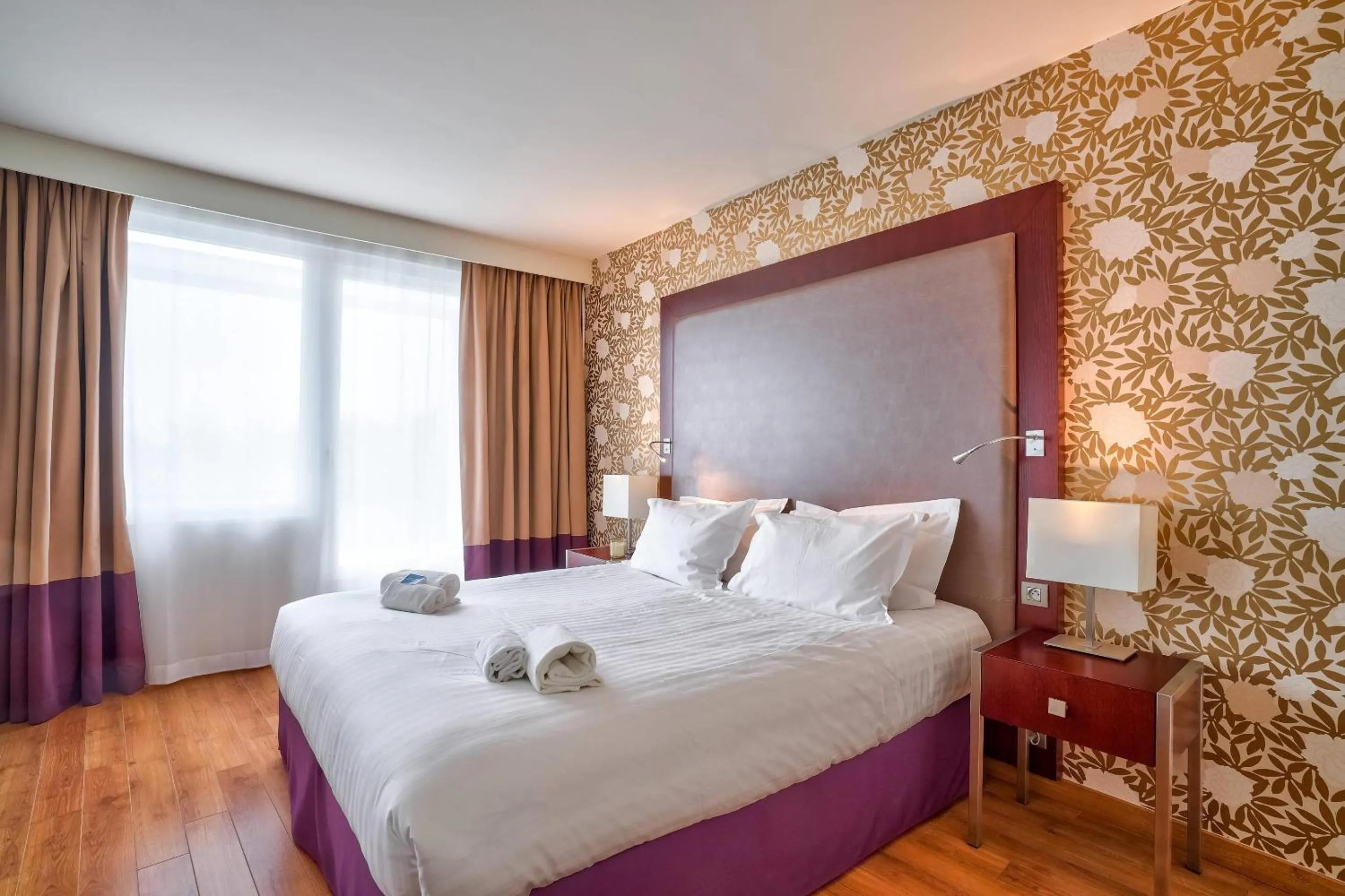 Bedroom, Bed in Clarion Paris CDG Airport