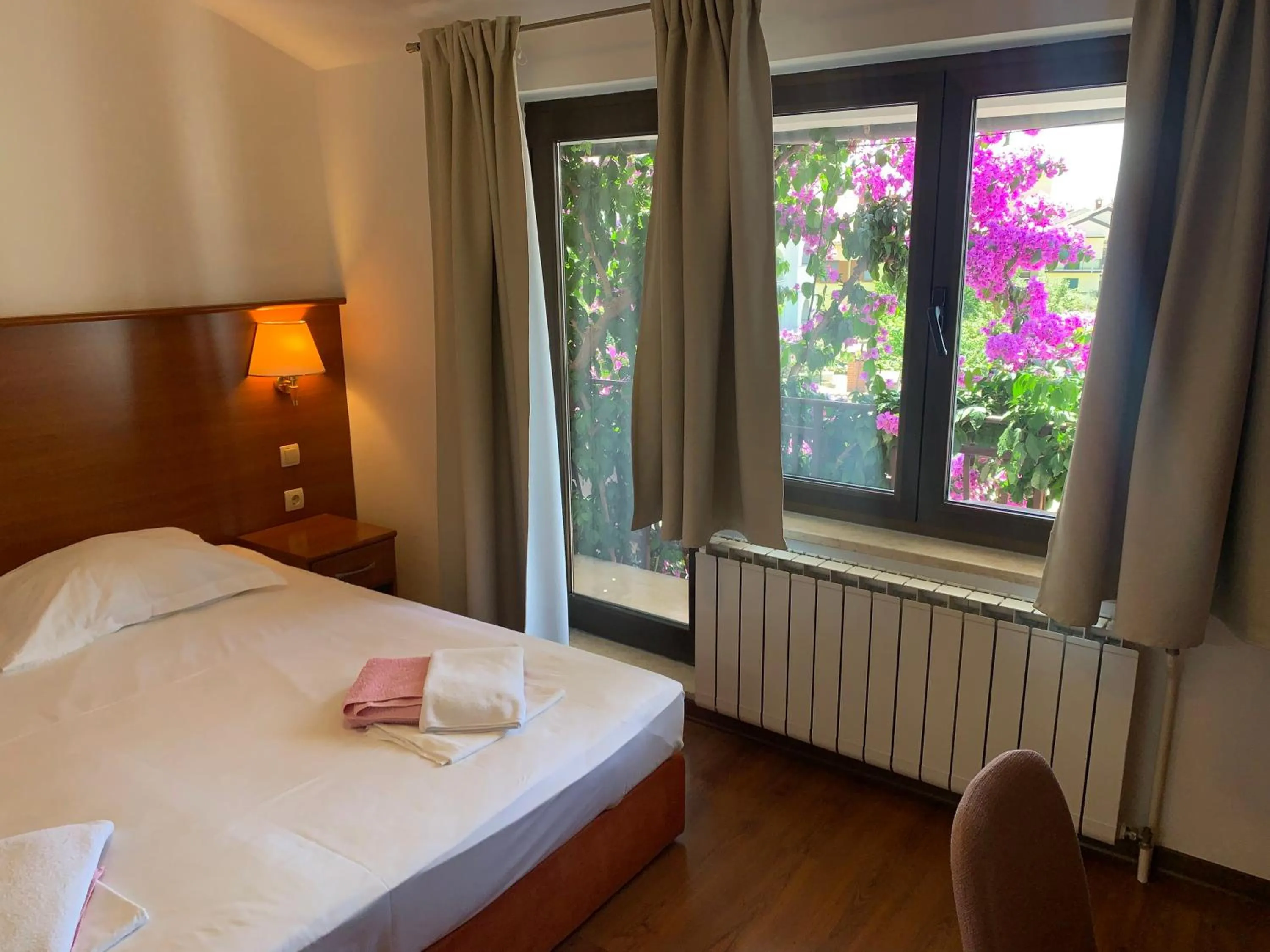 Bed in Gargamelo Pension