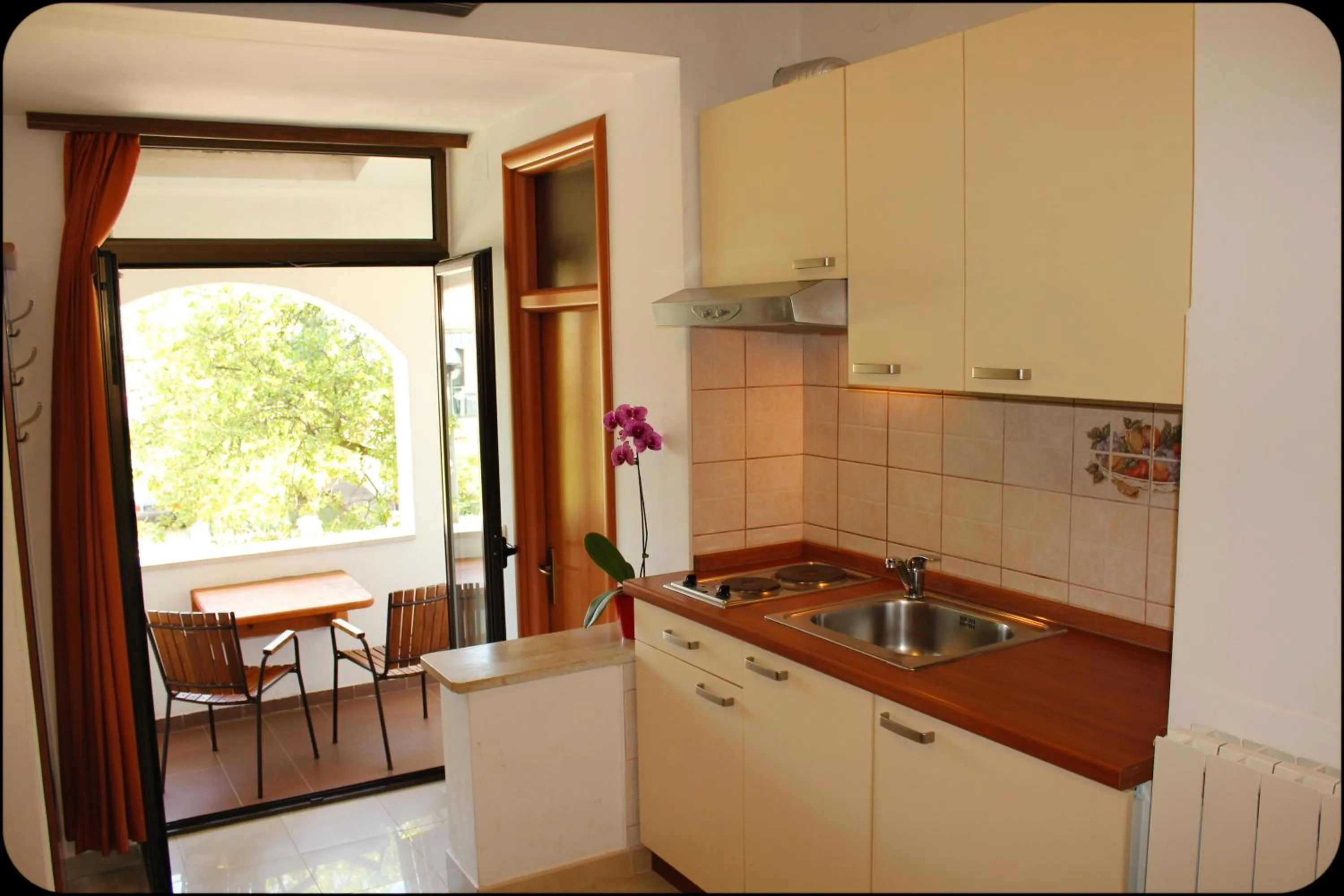 Balcony/Terrace in Gargamelo Pension