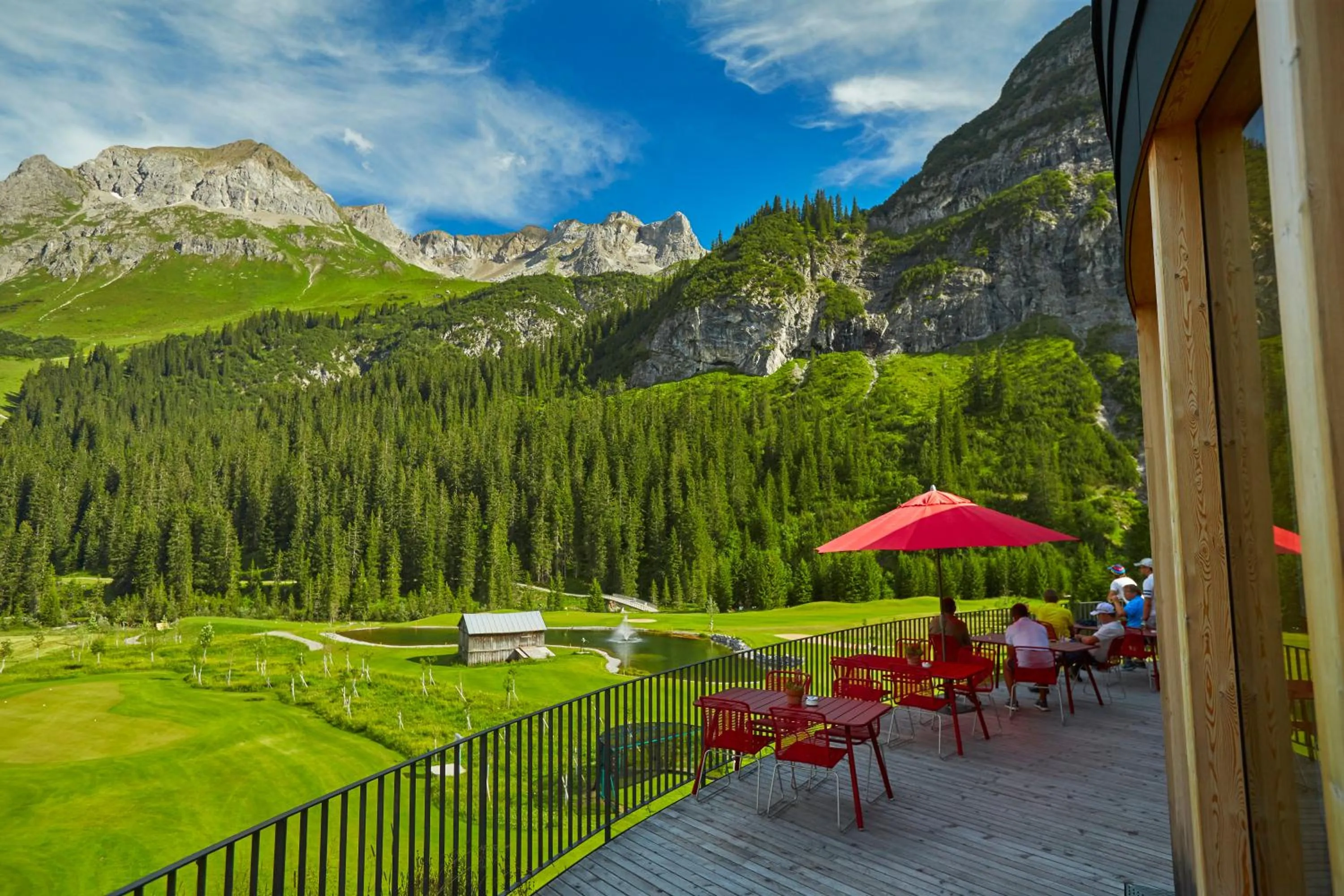 Golfcourse in Hotel Appartement Roggal