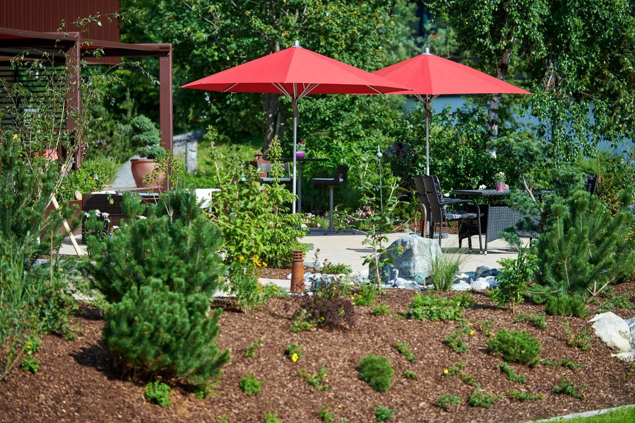 Garden in Hotel Appartement Roggal