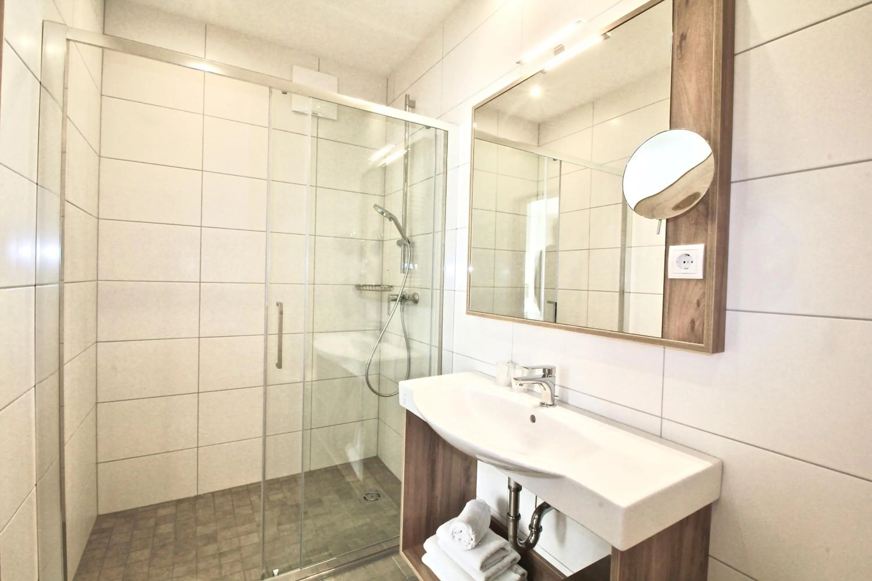 Bathroom in Seelos - Alpine Easy Stay - Bed & Breakfast