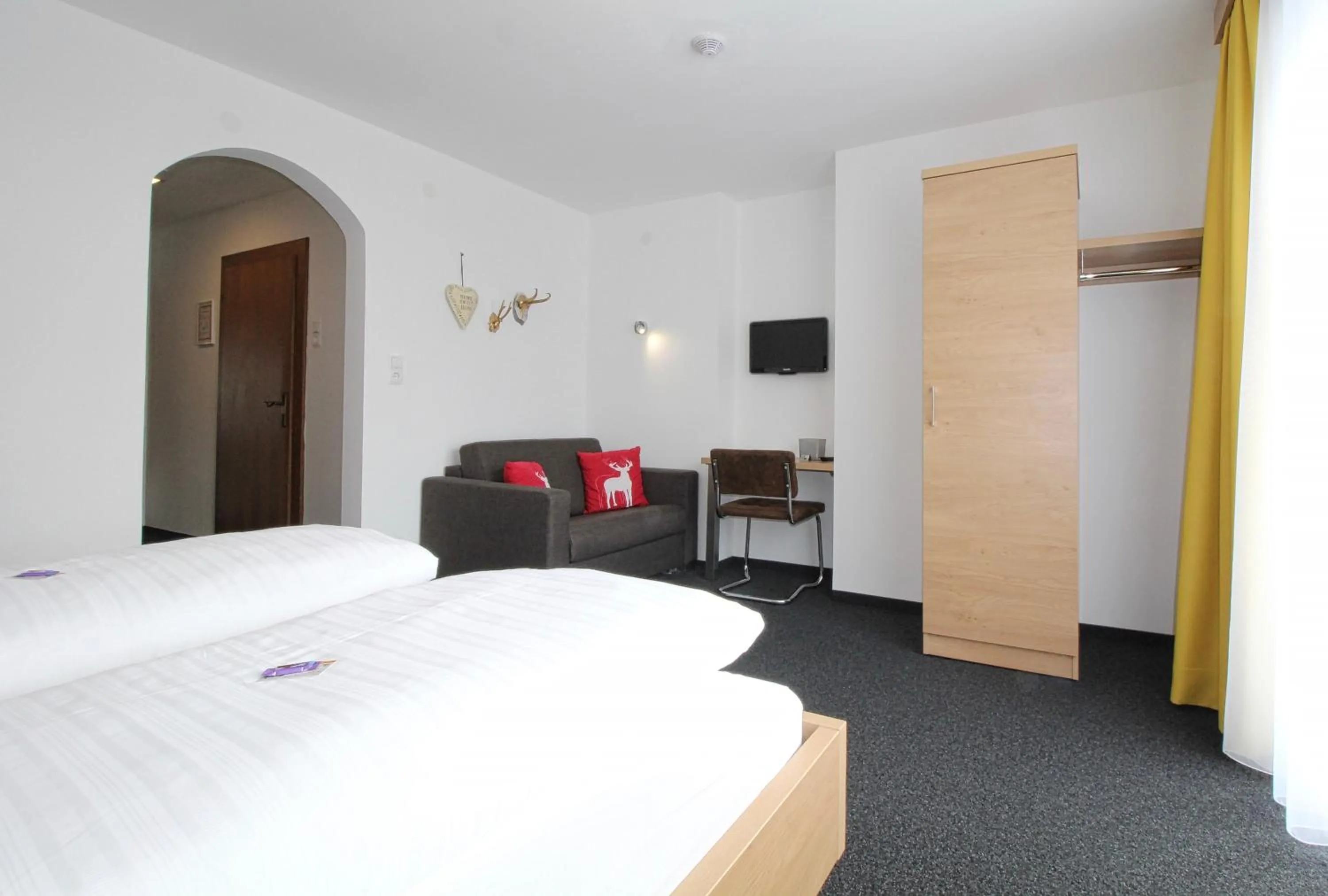 Photo of the whole room, Bed in Seelos - Alpine Easy Stay - Bed & Breakfast