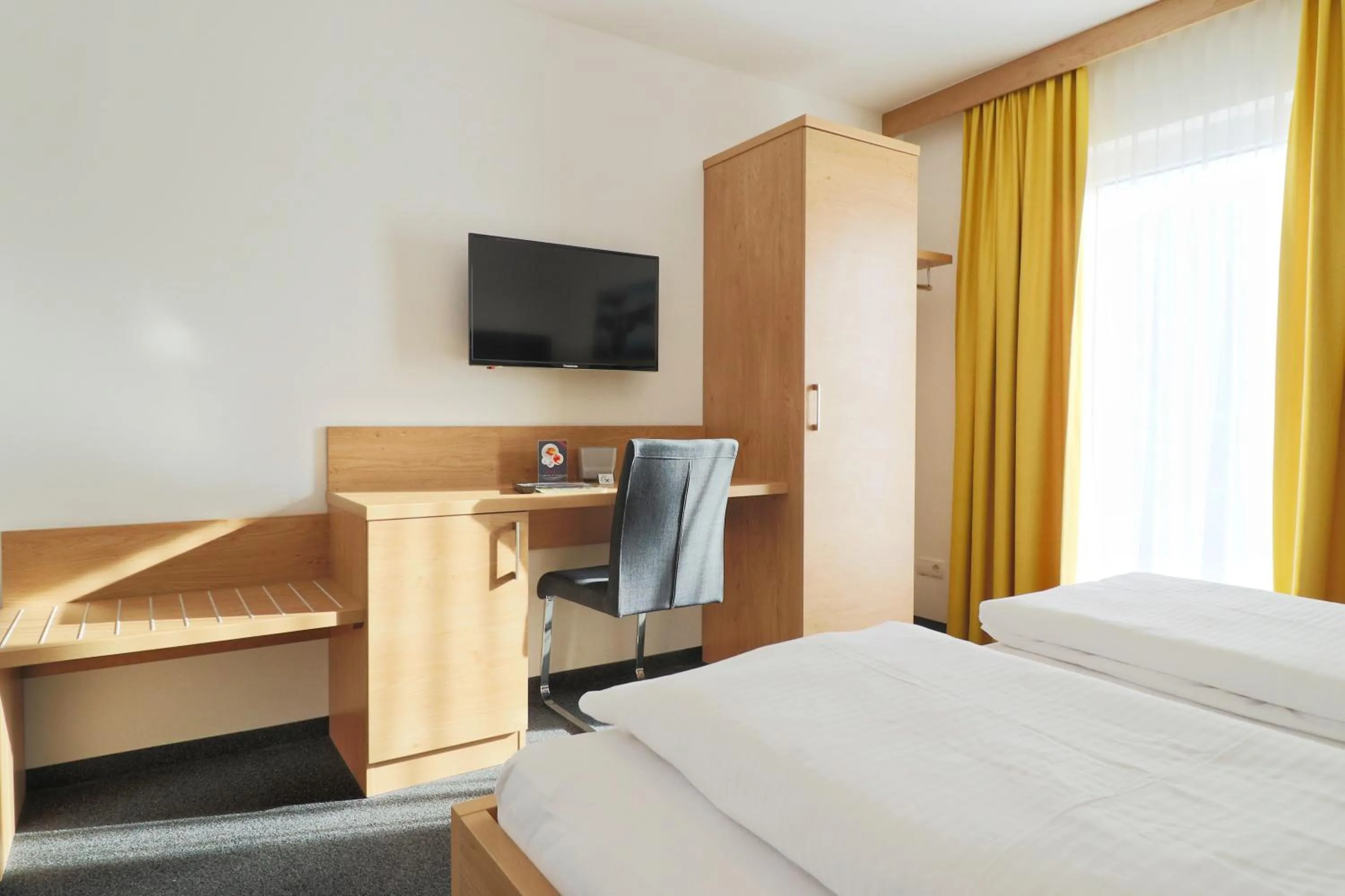 Photo of the whole room, Bed in Seelos - Alpine Easy Stay - Bed & Breakfast