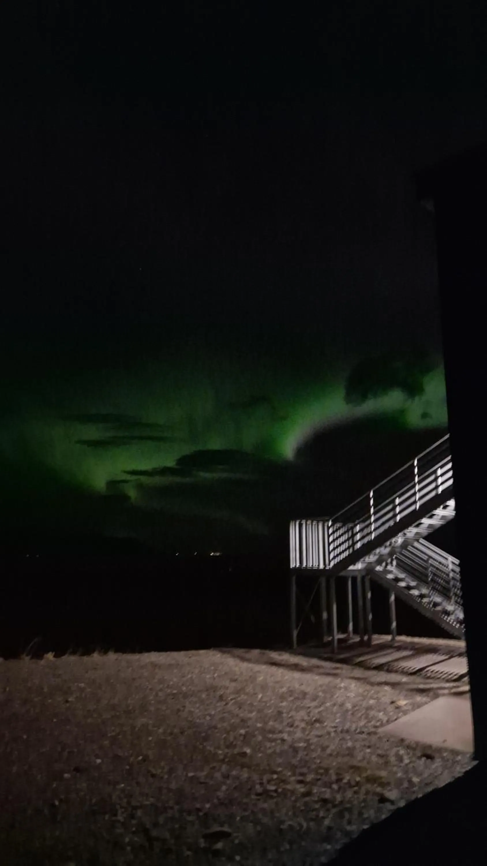 Night in Dis Cottages