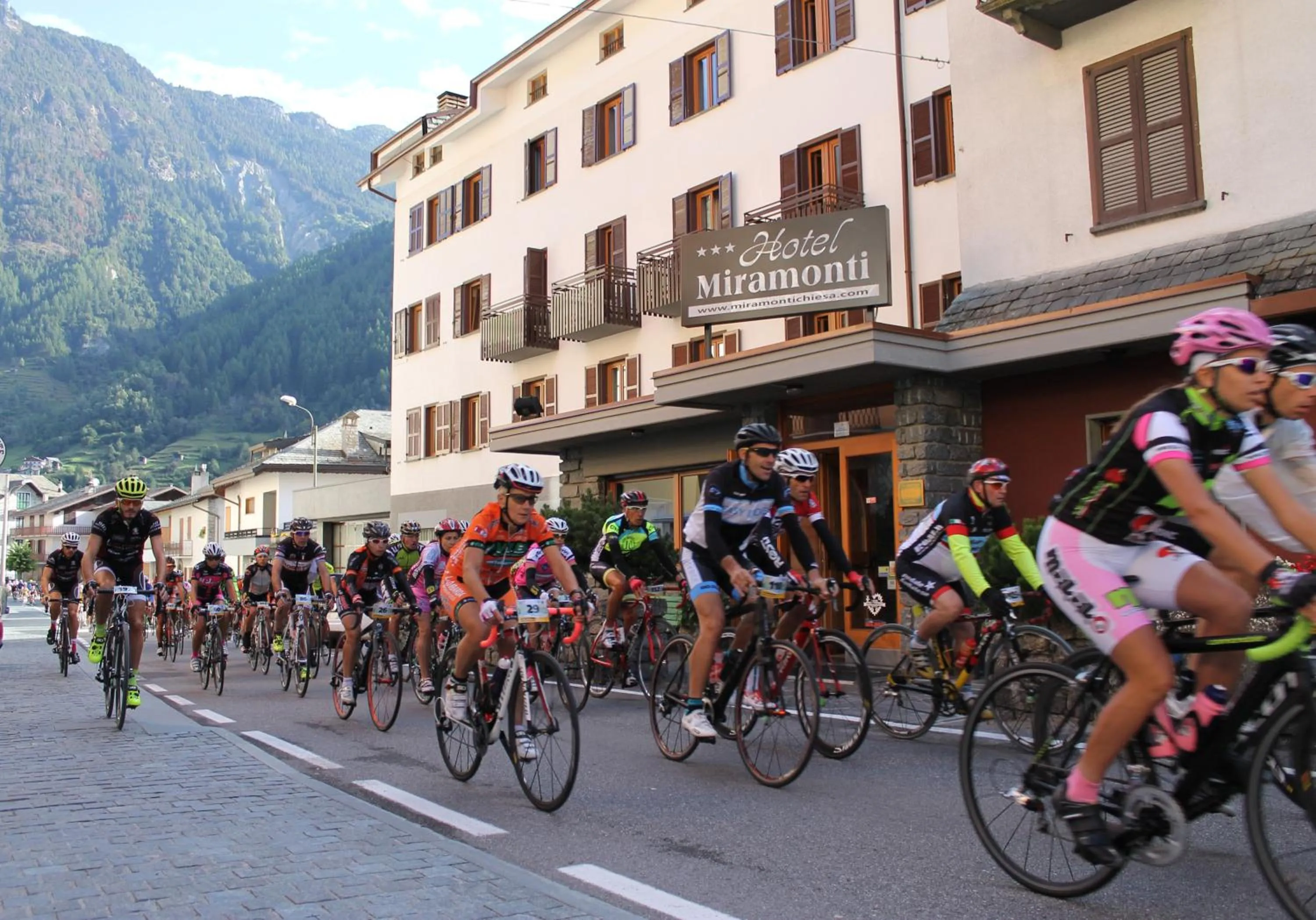 Facade/entrance in Hotel Miramonti