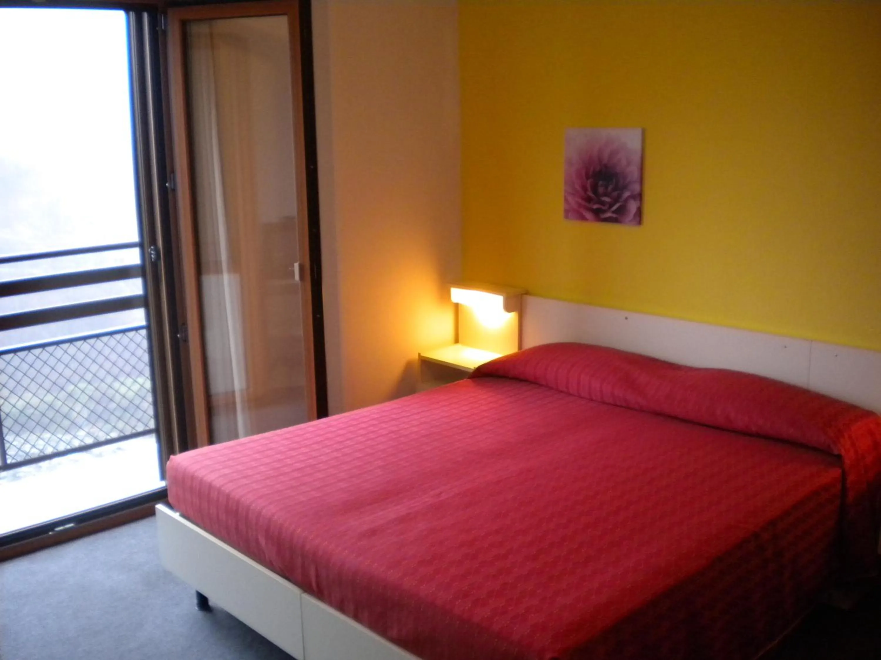 Photo of the whole room, Bed in Hotel Miramonti