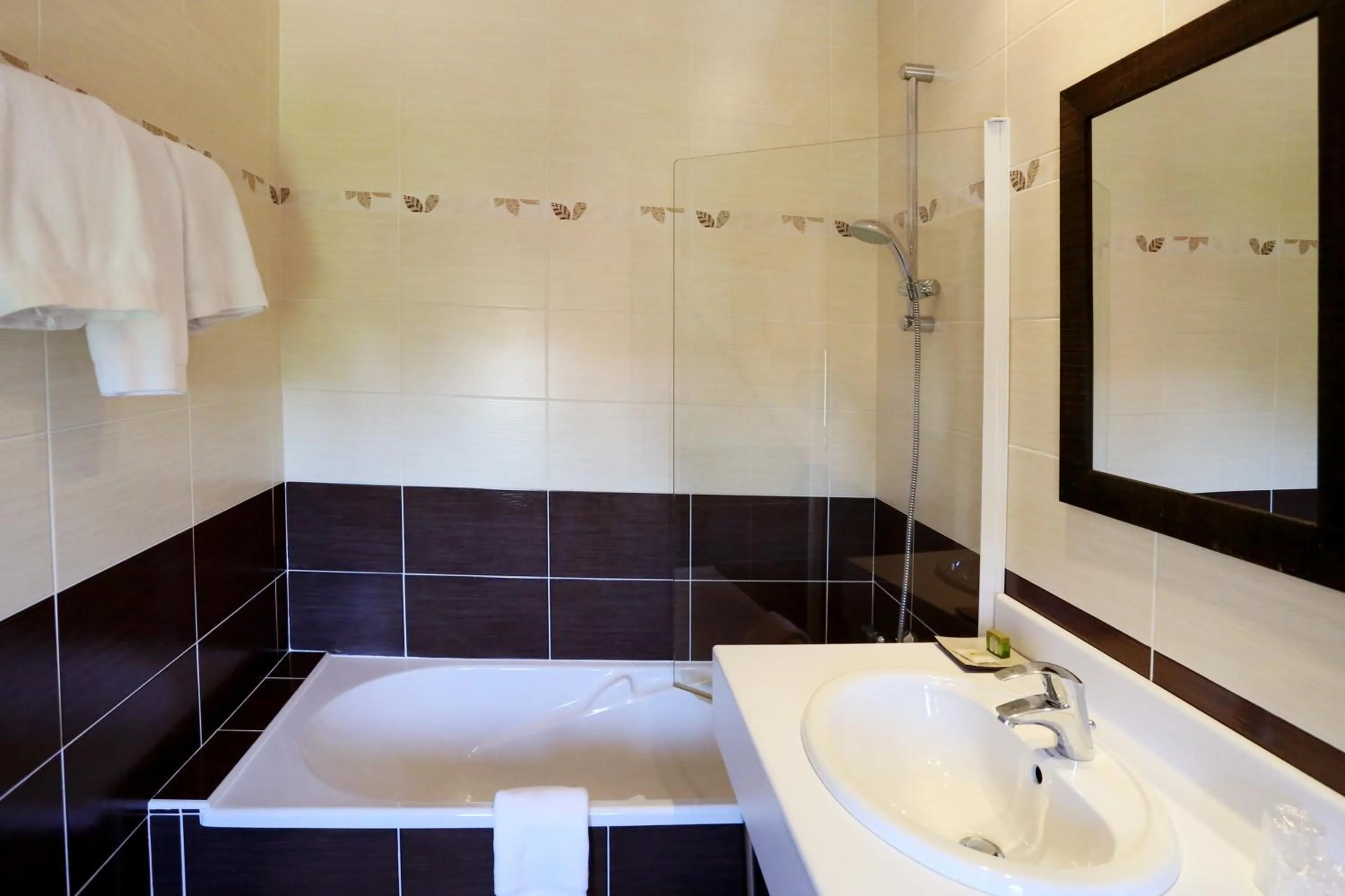 Bathroom in Château Blanchard