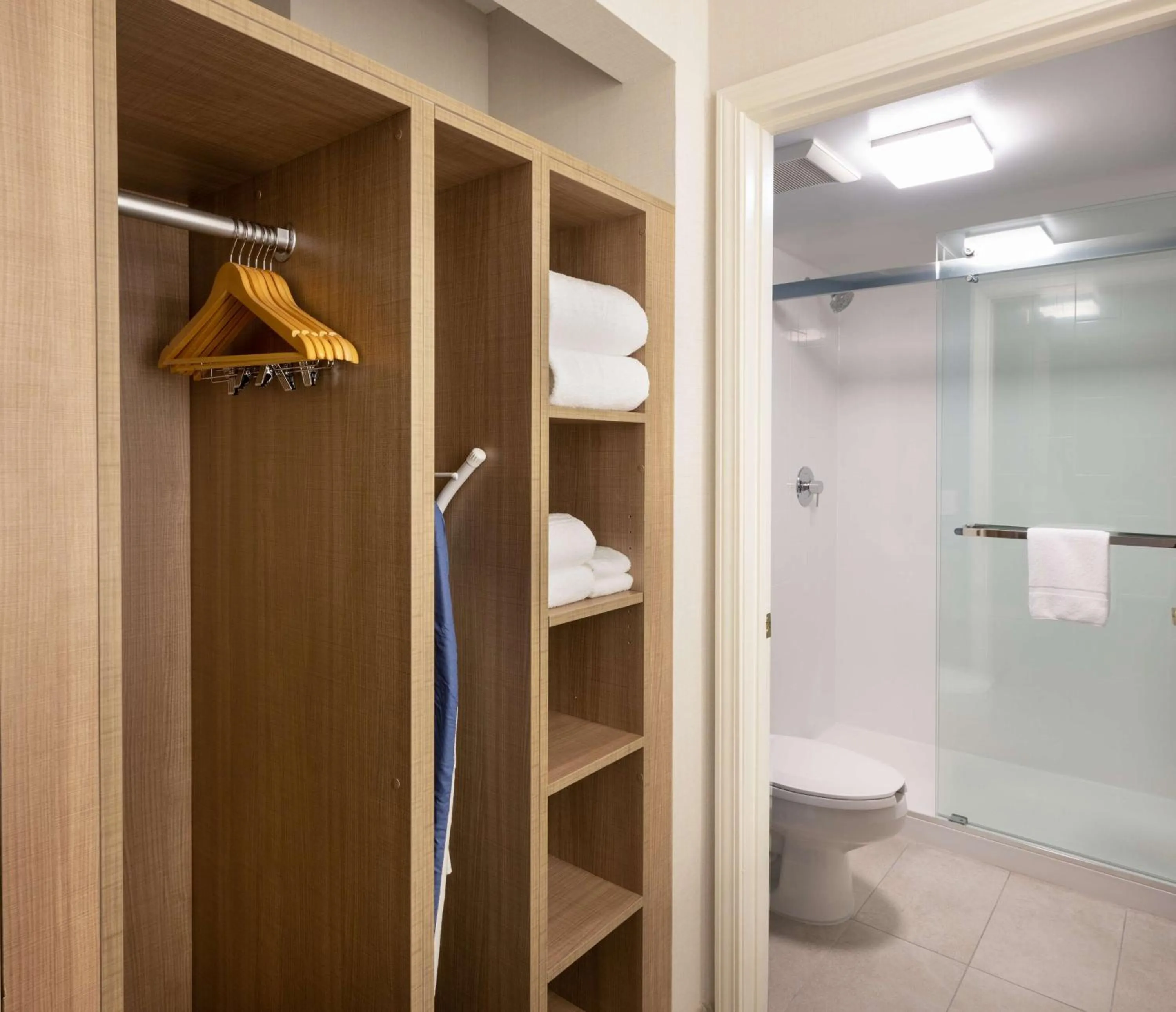 Bathroom in Homewood Suites by Hilton Atlanta Buckhead Pharr Road