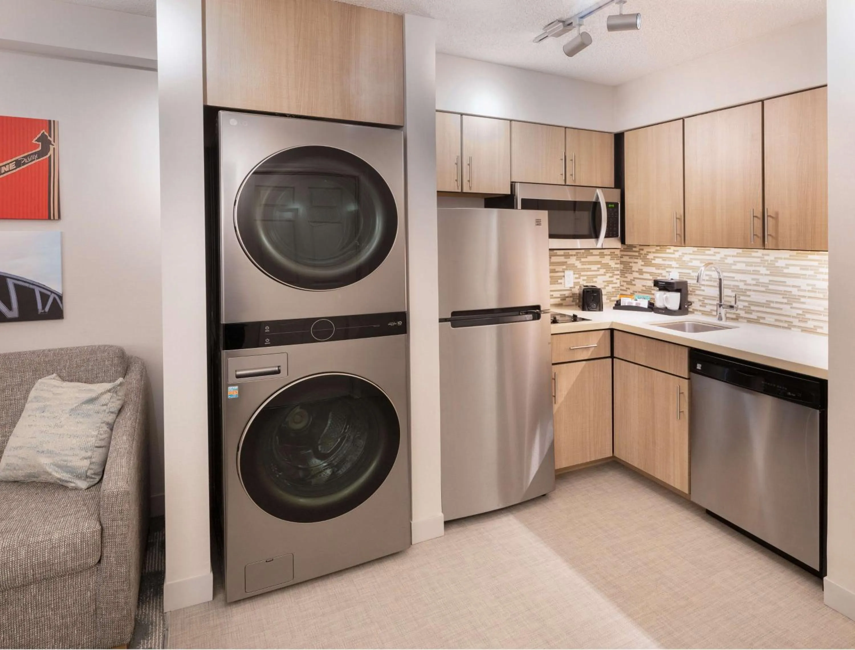 Kitchen or kitchenette in Homewood Suites by Hilton Atlanta Buckhead Pharr Road