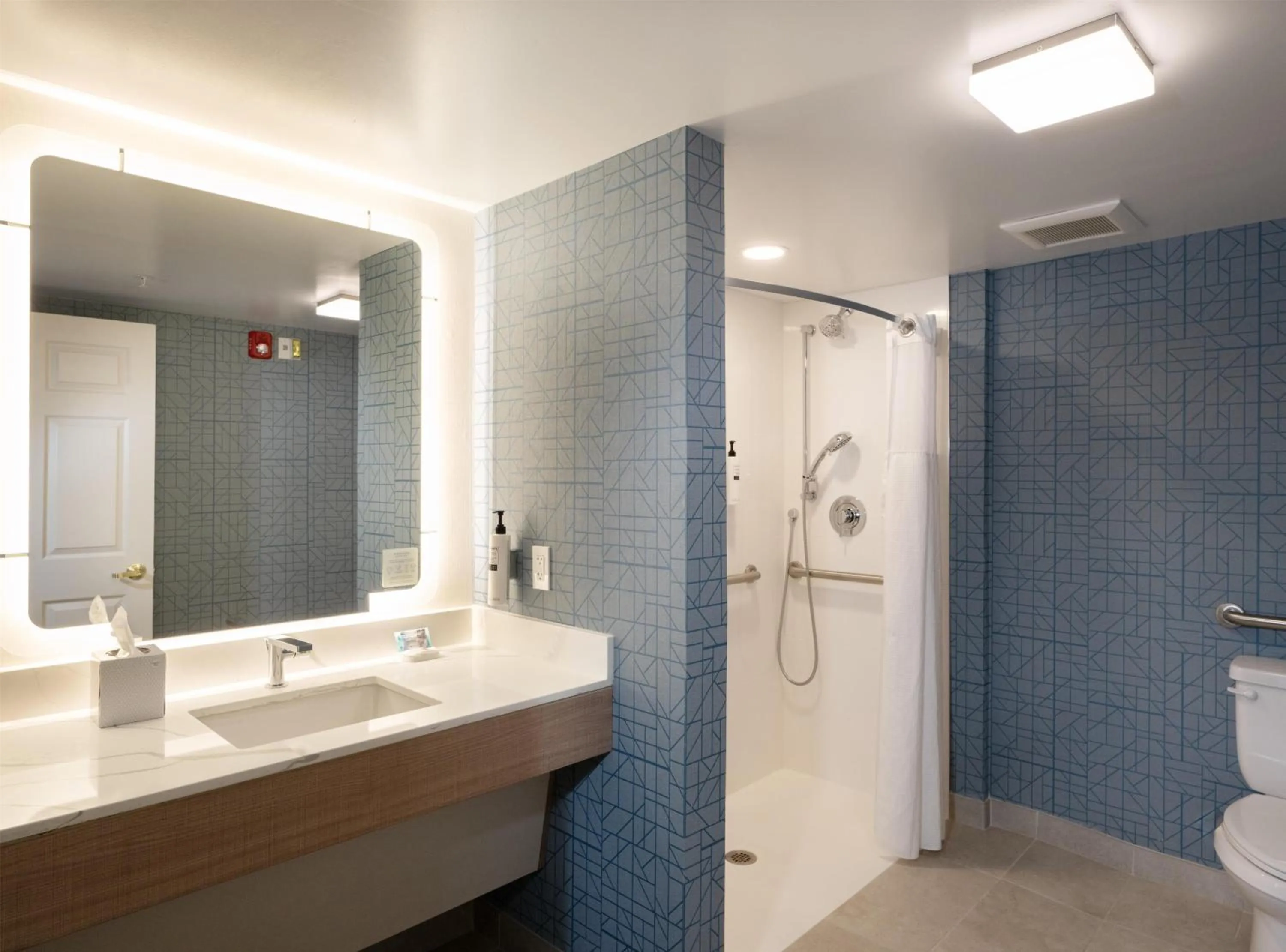 Bathroom in Homewood Suites by Hilton Atlanta Buckhead Pharr Road