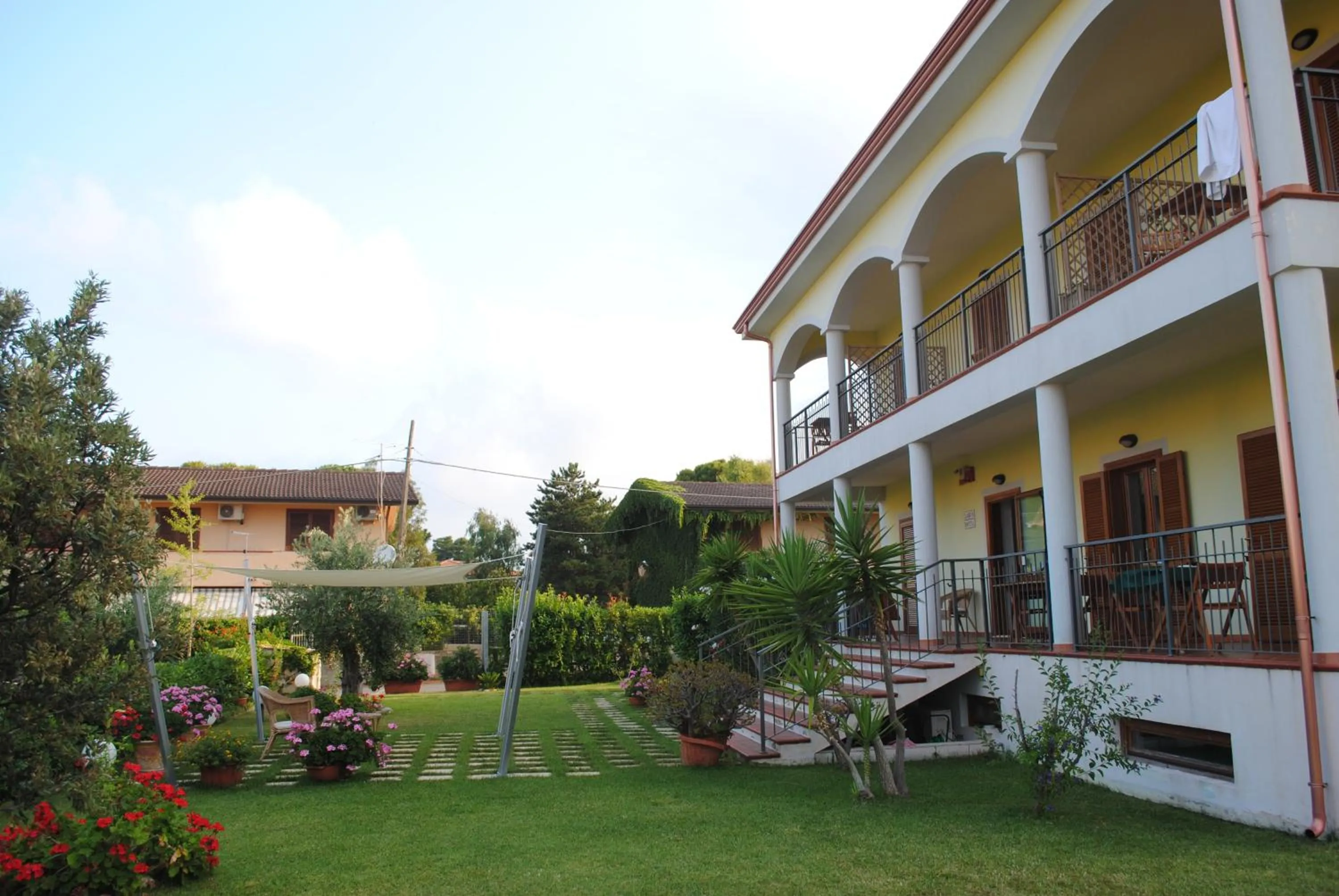 Facade/entrance in Larus Hotel