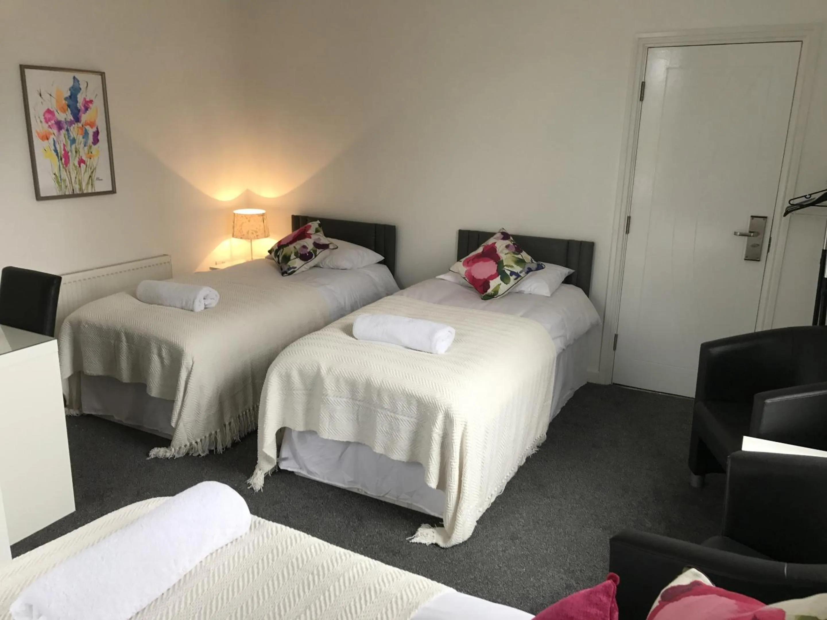 Bedroom, Bed in The Dalbury and Palmer Hotel with FREE PARKING