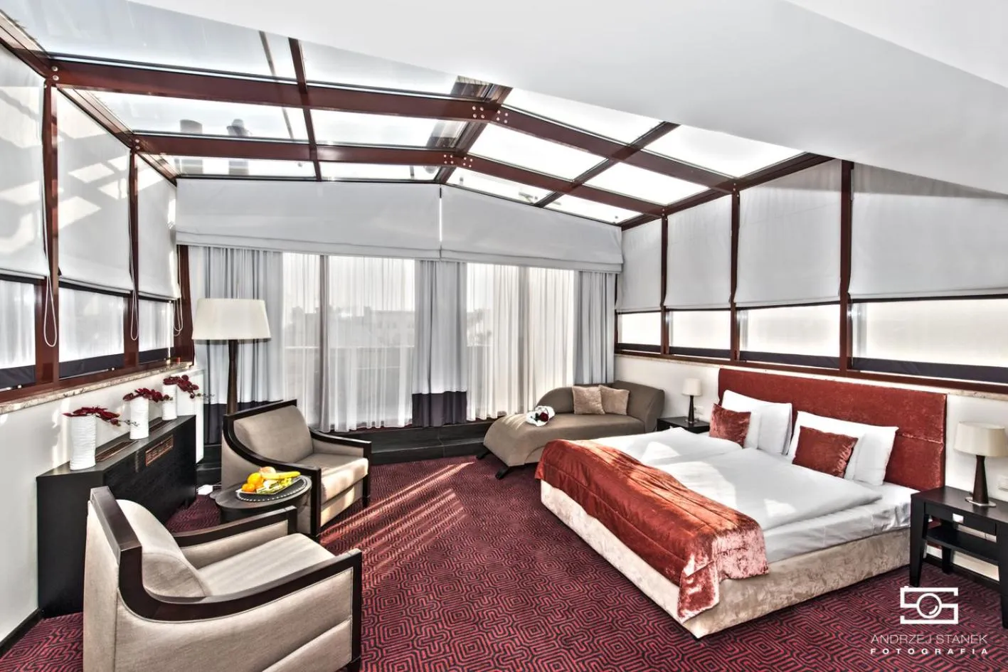 Photo of the whole room, Bed in Hotel Silvia Gold Gliwice