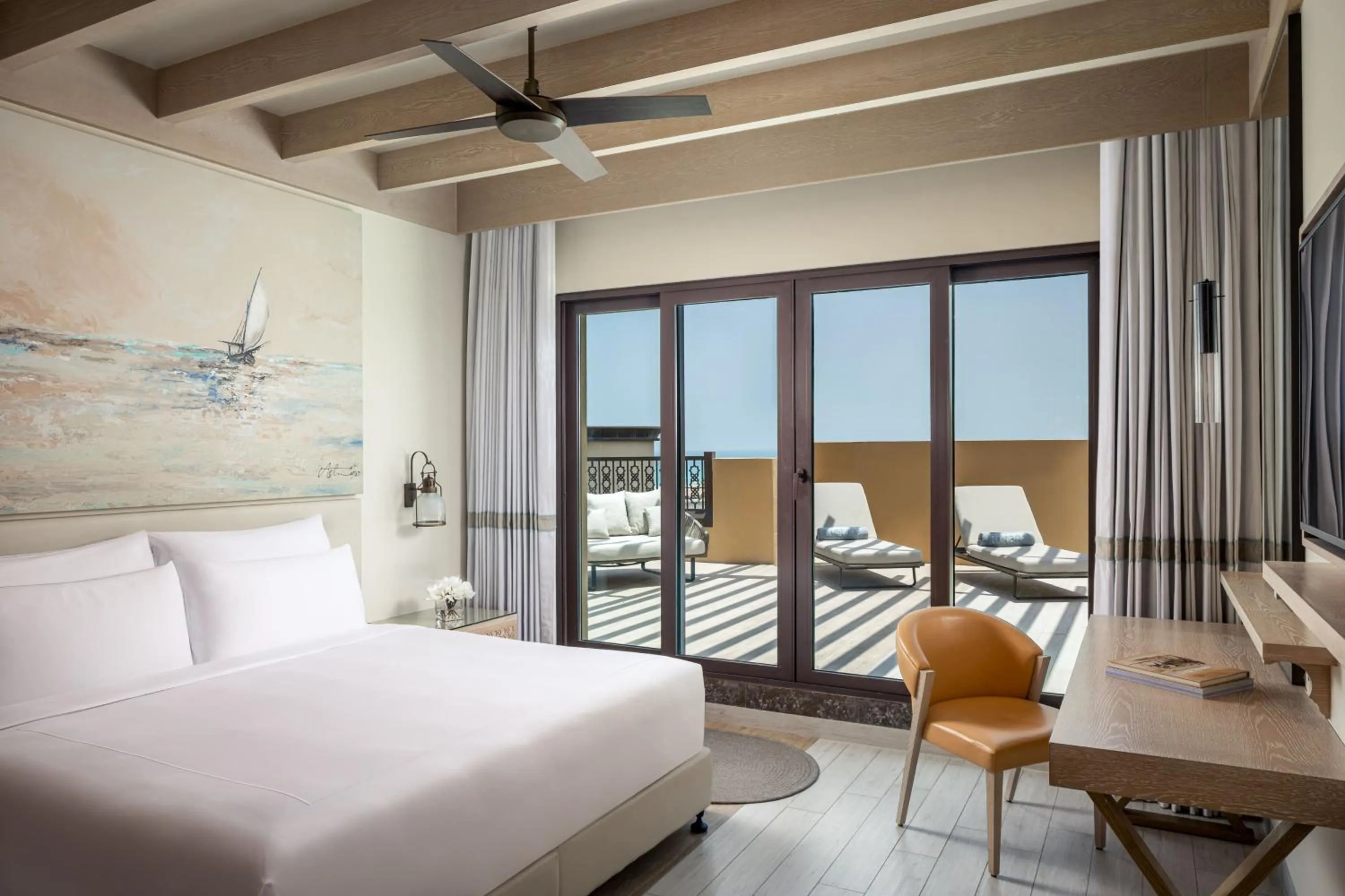 Bedroom, Bed in Saadiyat Rotana Resort and Villas