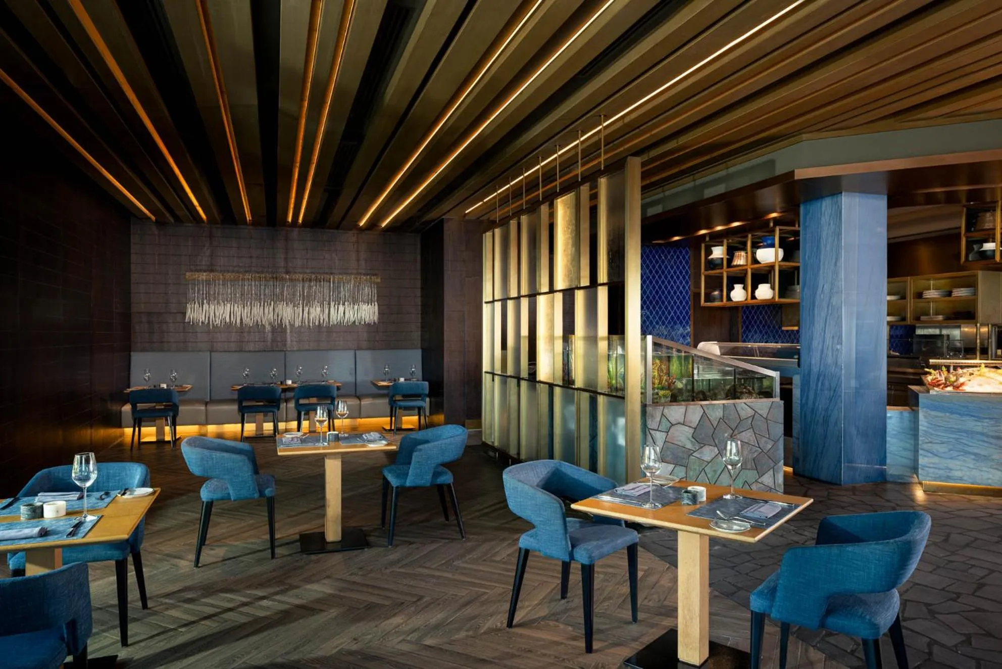 Restaurant/places to eat in Saadiyat Rotana Resort and Villas