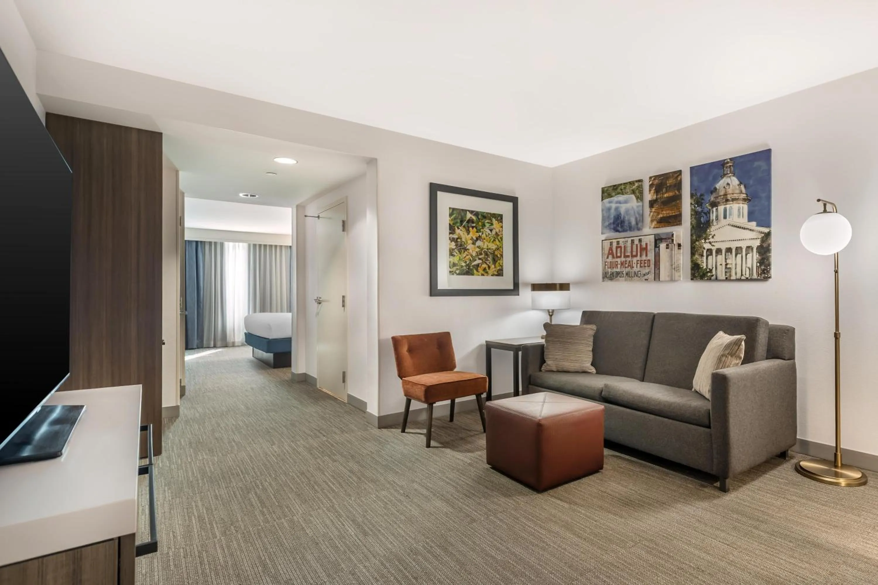 Living room in Hilton Garden Inn Columbia/Northeast