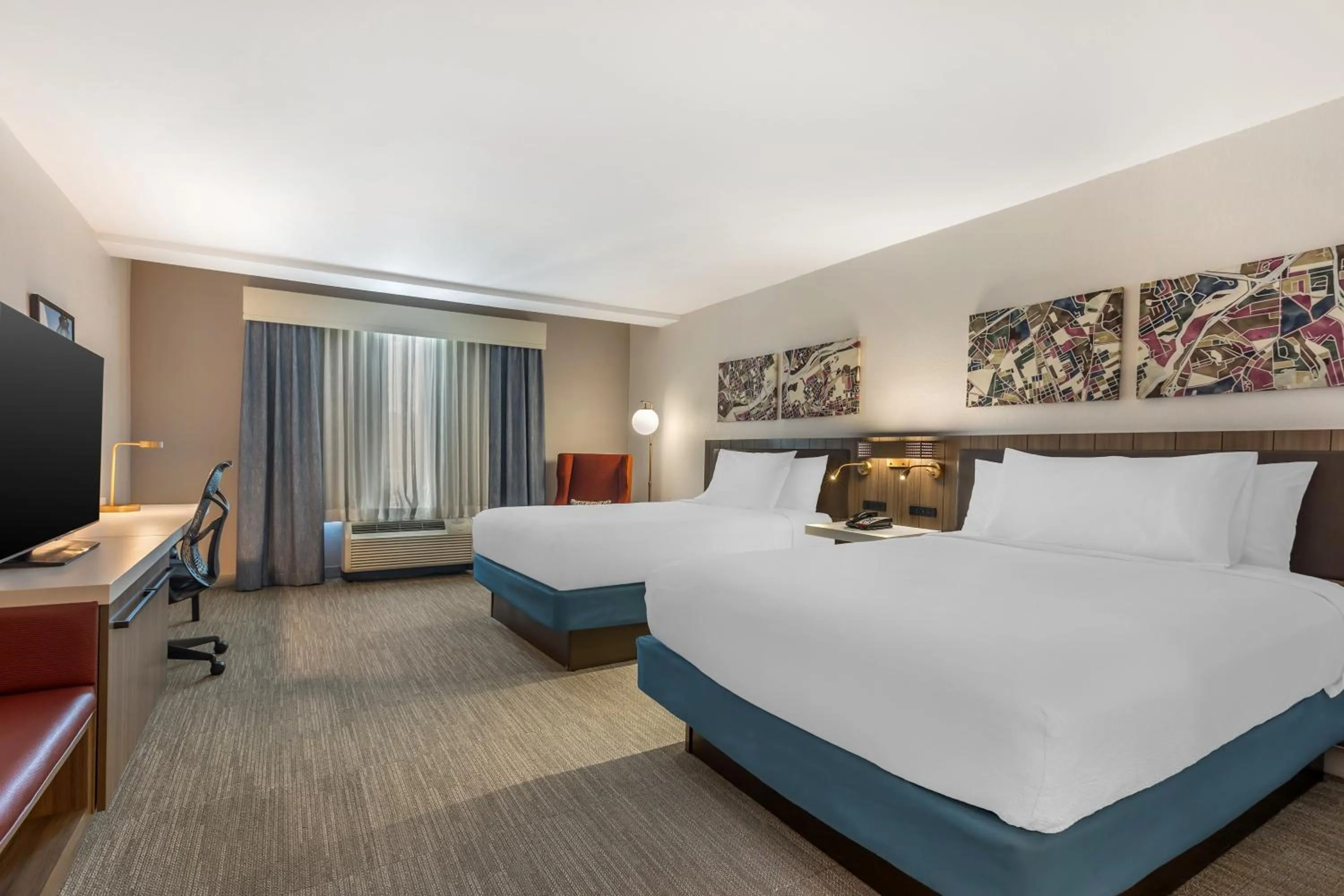 Bed in Hilton Garden Inn Columbia/Northeast