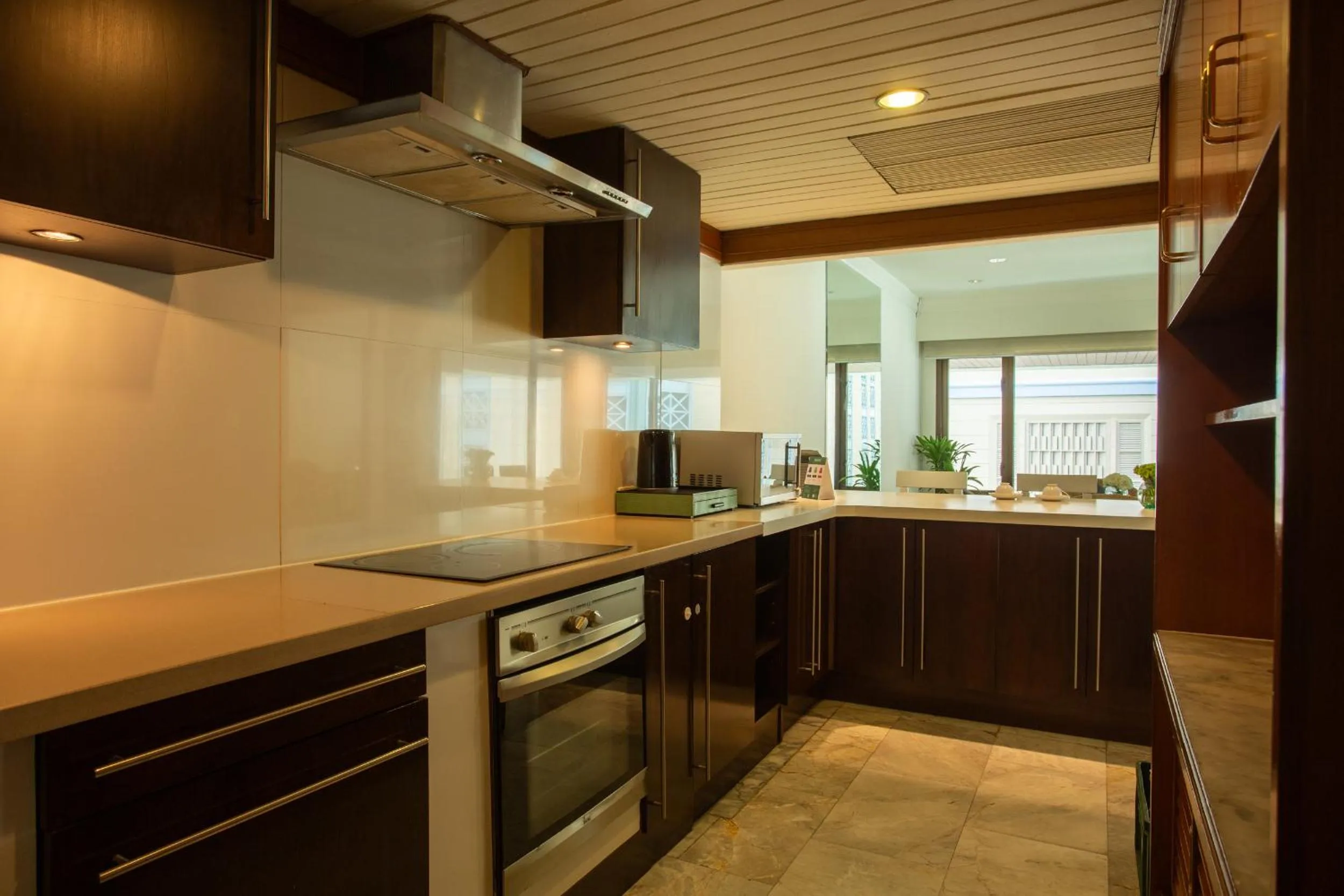 Kitchen or kitchenette in Anantara Siam Bangkok Hotel