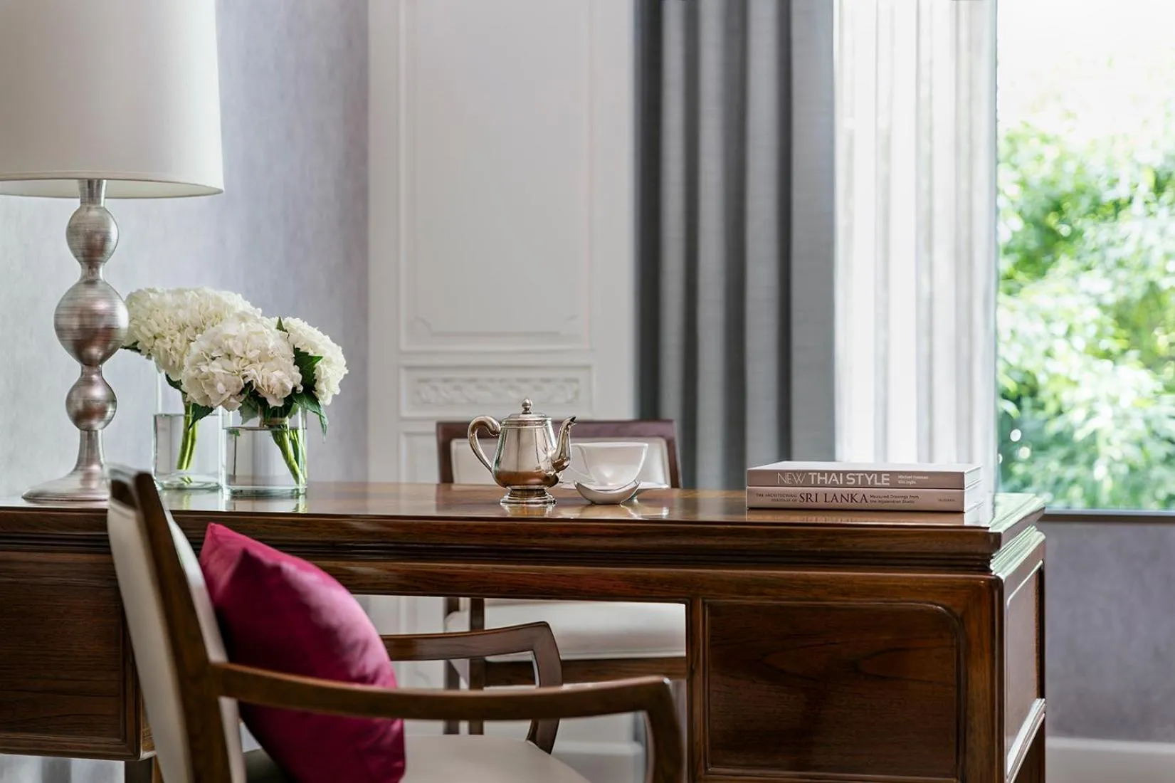 Seating area in Anantara Siam Bangkok Hotel