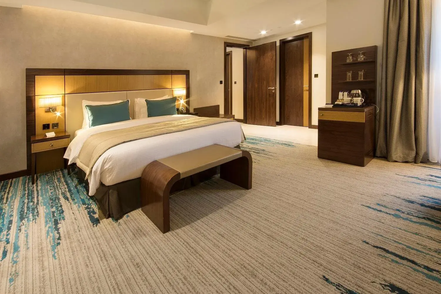 Executive Suite (Free transfers to the beach and selected malls & 20% discount on F&B & Spa) in Golden Tulip Media Hotel Executive Suite (Free transfers to the beach and selected malls & 20% discount on F&B & Spa) in Golden Tulip Media Hotel
