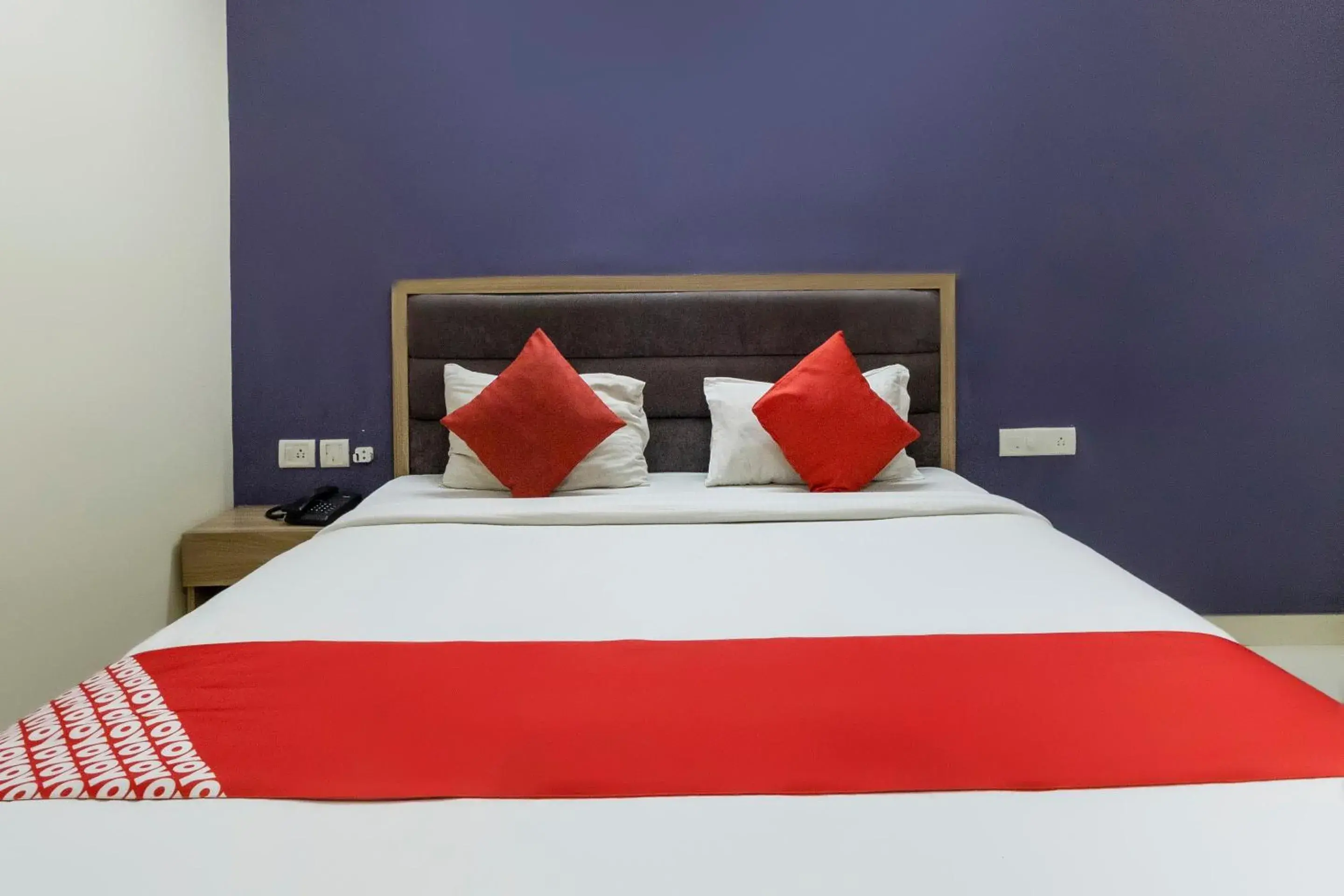 Standard Double Room - single occupancy in Hotel O Platinum Inn Standard Double Room - single occupancy in Hotel O Platinum Inn