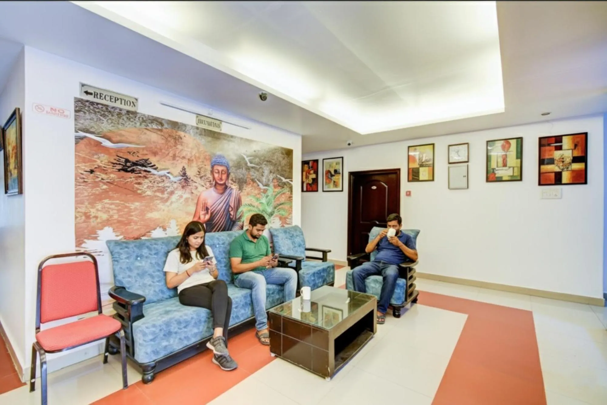 Seating area in FabHotel Pushpa Grand