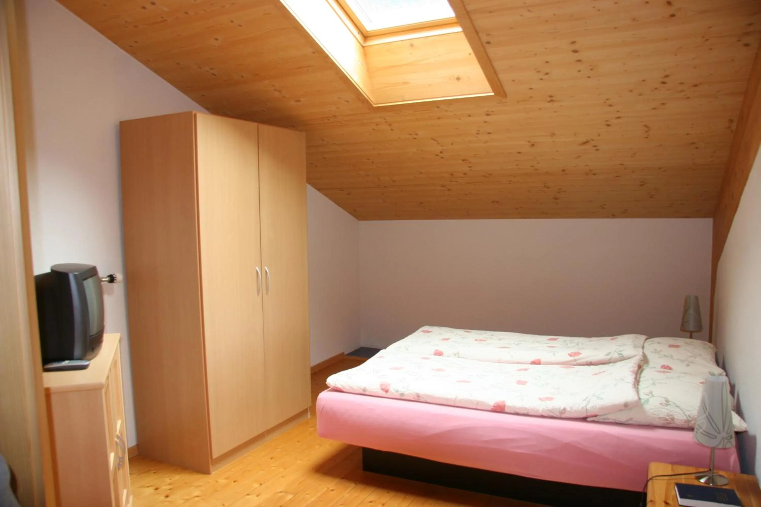 Photo of the whole room, Bed in Hotel Hof und Post