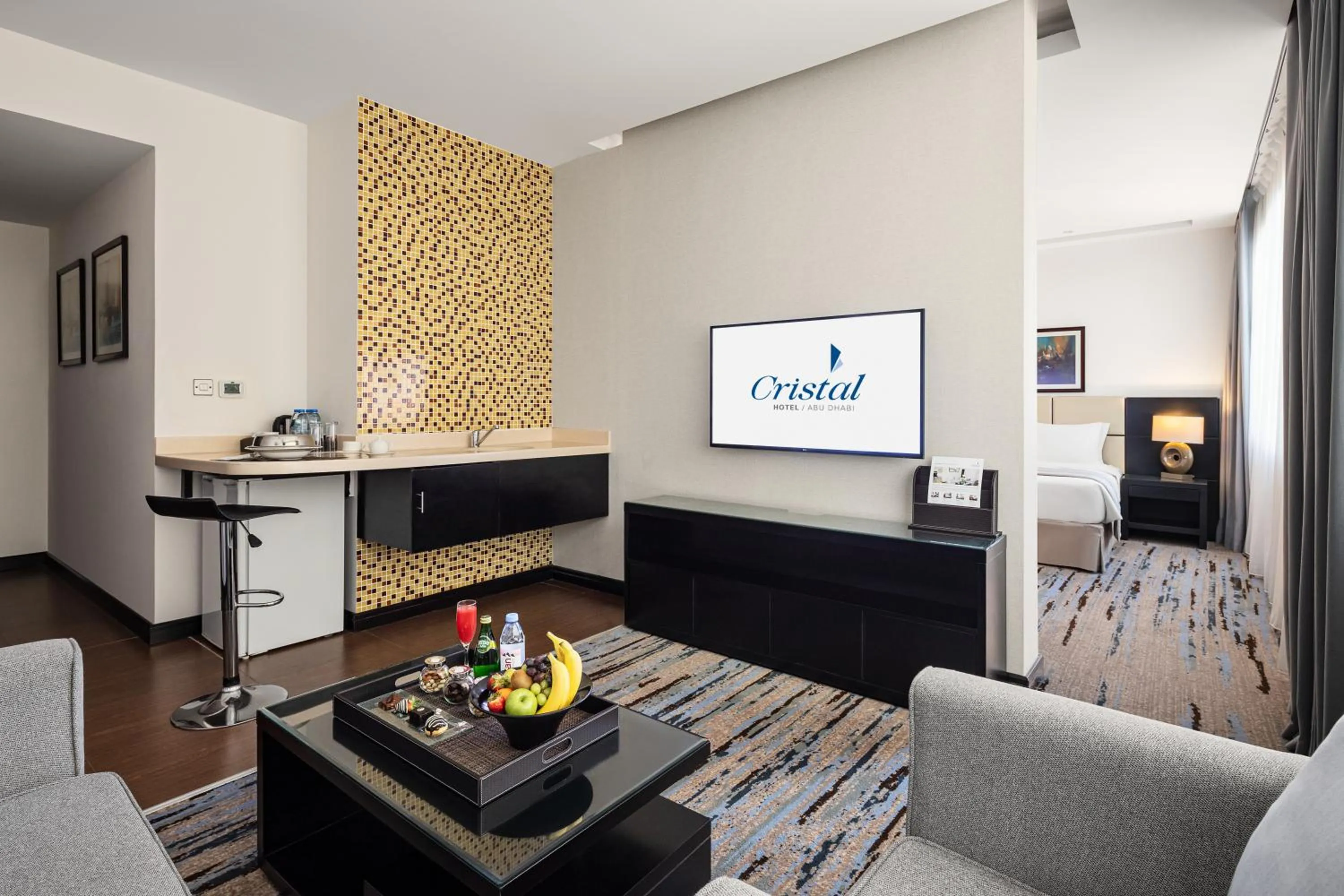 Kitchen or kitchenette in Cristal Hotel Abu Dhabi