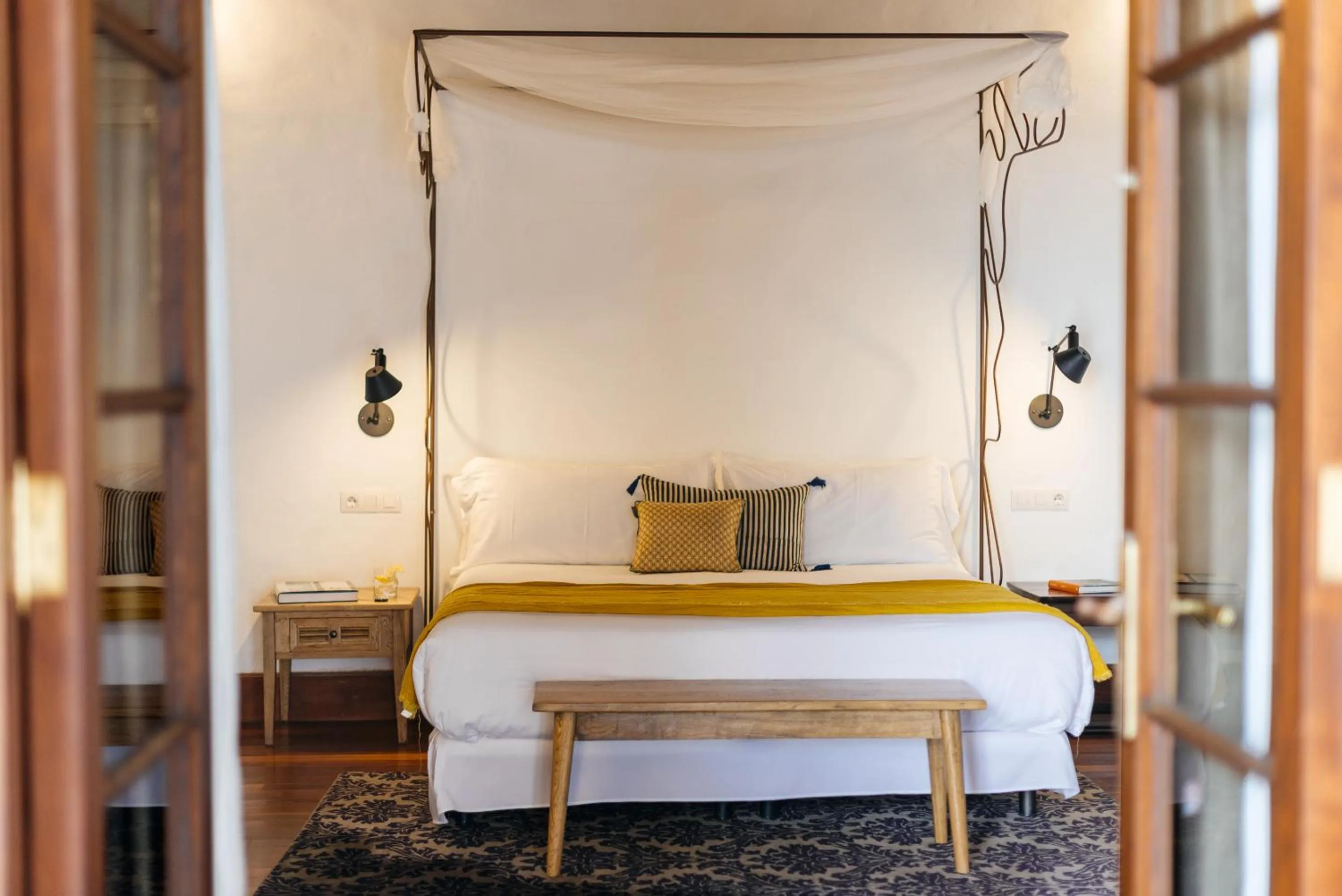 Photo of the whole room, Bed in Hotel Boutique Palacio Ico - Only Adults