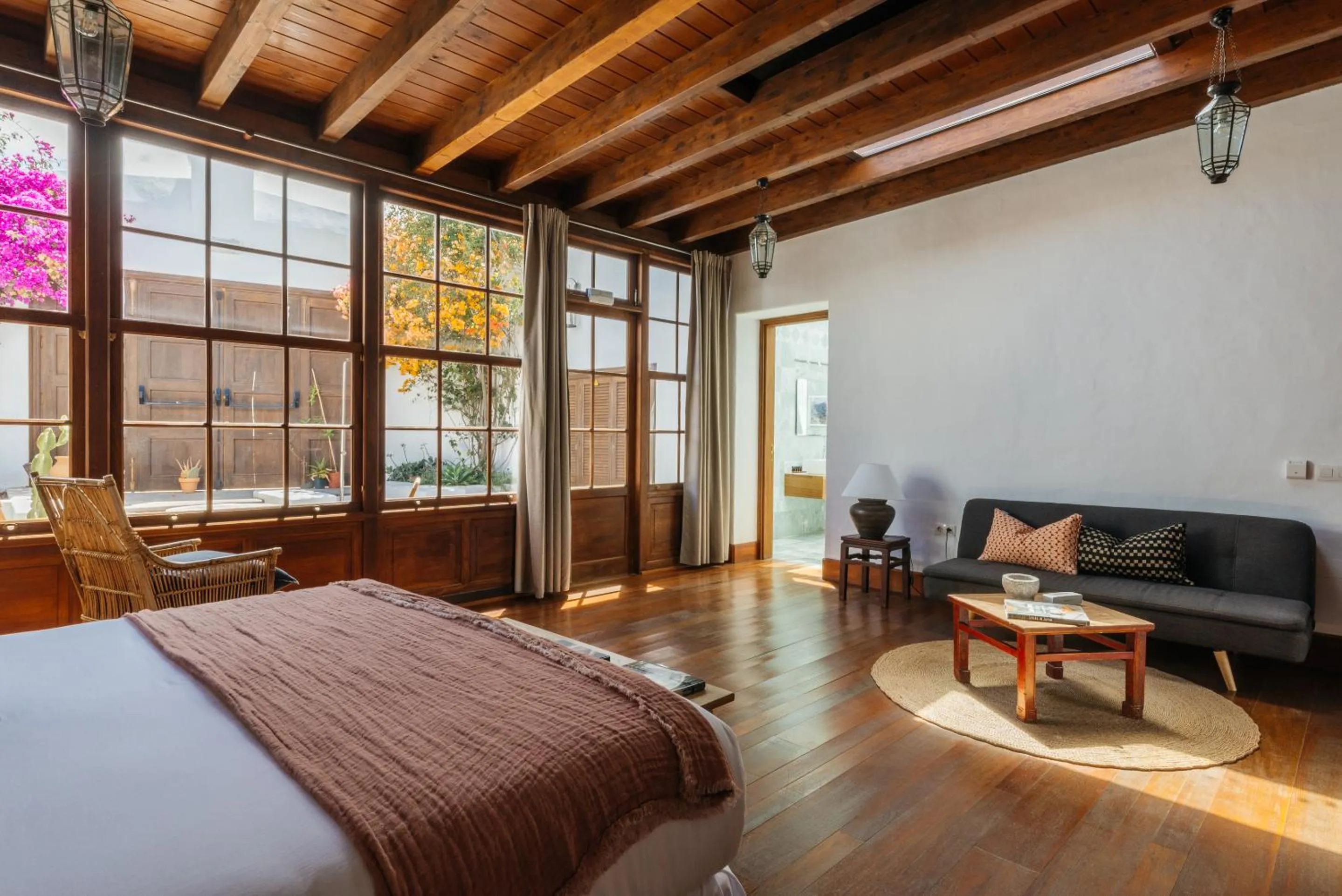 Photo of the whole room, Bed in Hotel Boutique Palacio Ico - Only Adults
