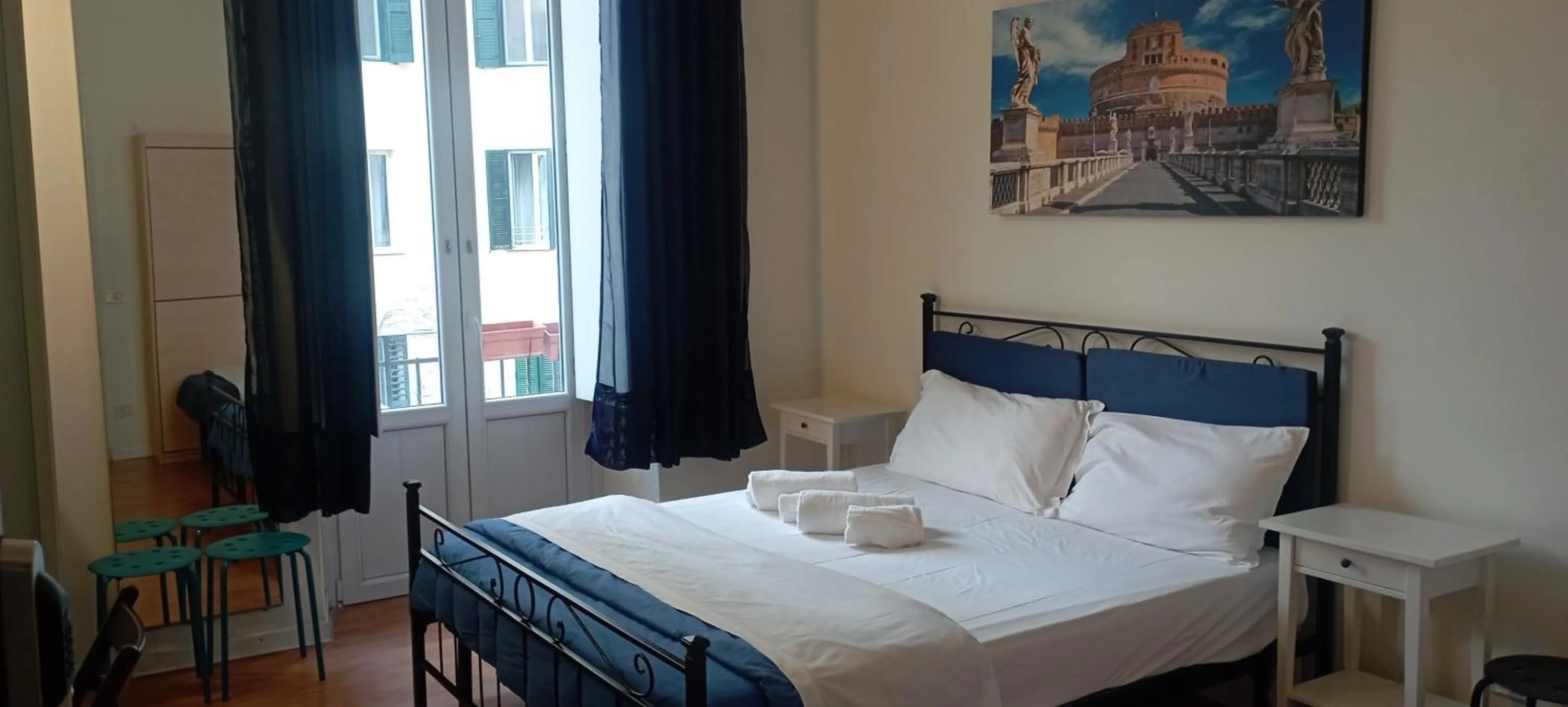 Bed in Quo Vadis Roma 2