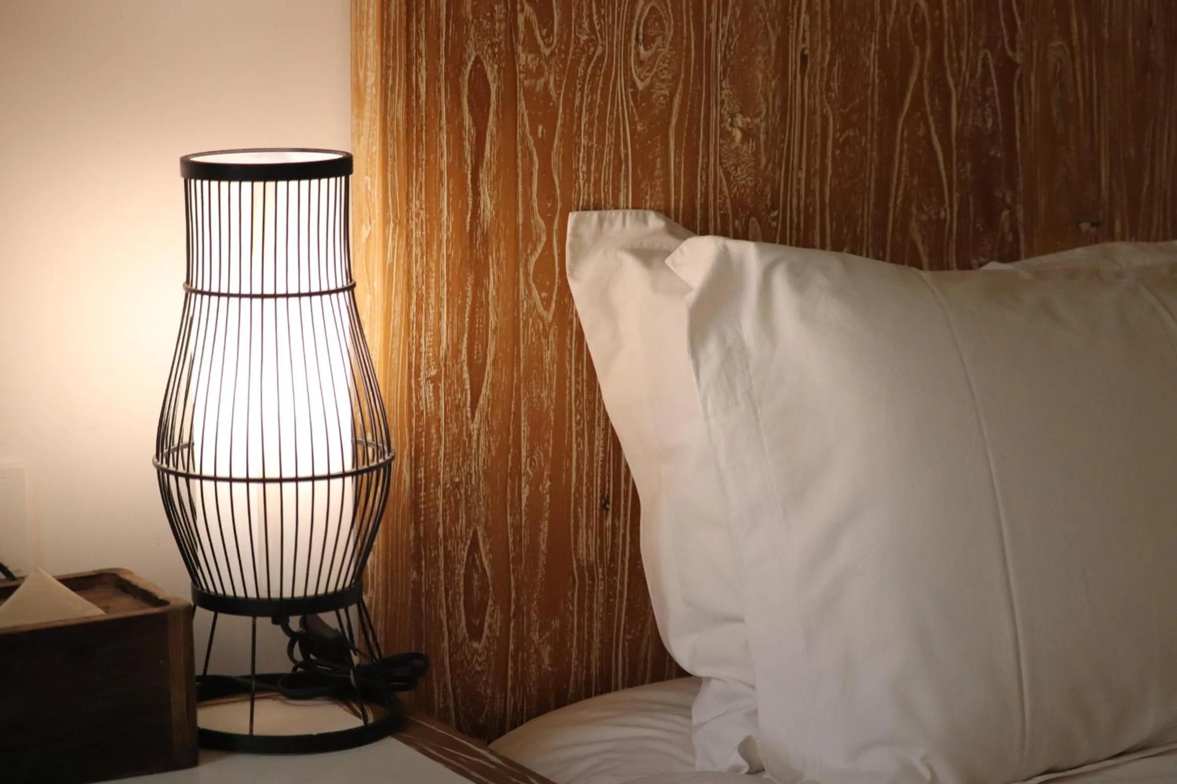 Bed in The Orchid Hotel - Old Town & Drum Tower