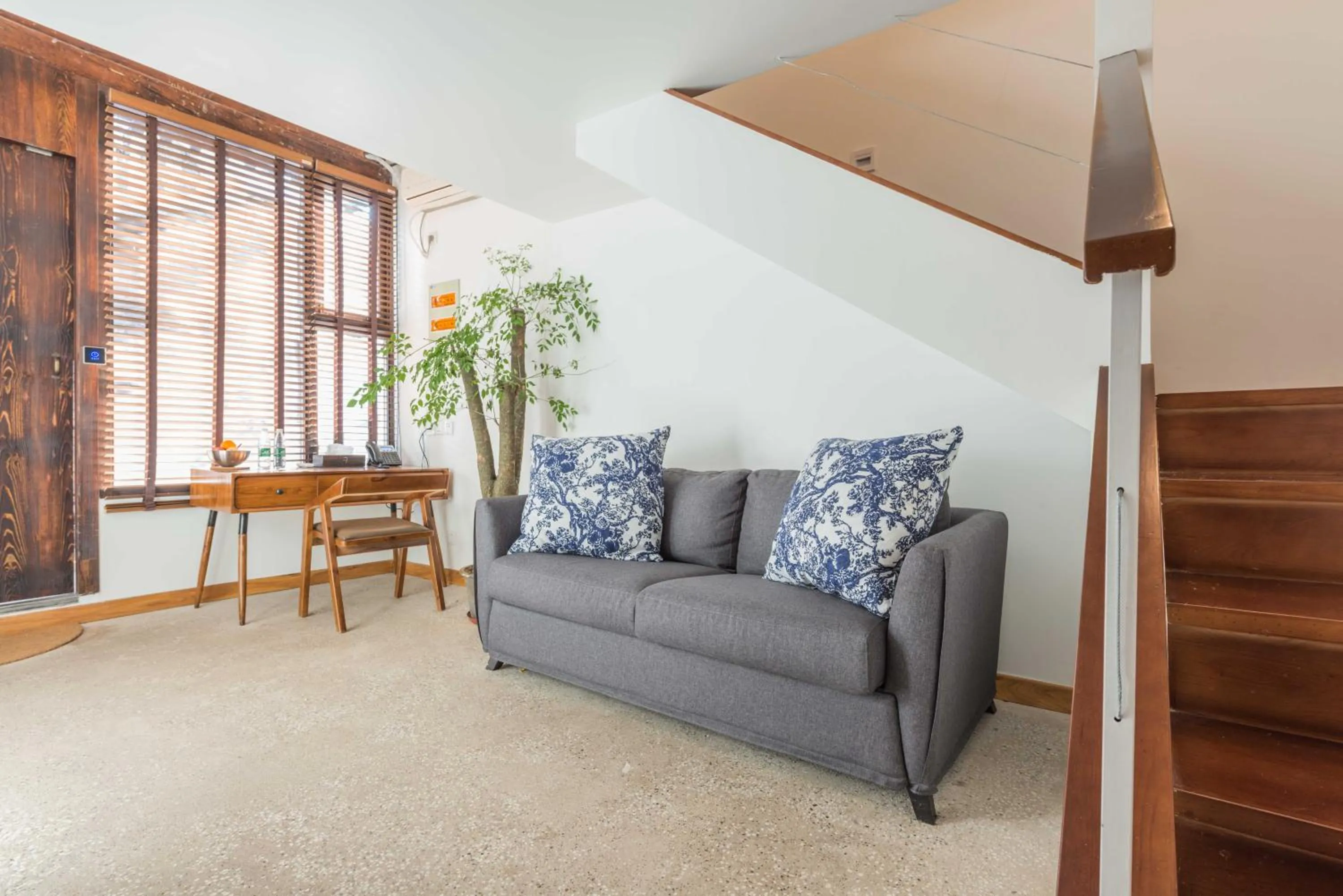 Living room in The Orchid Hotel - Old Town & Drum Tower