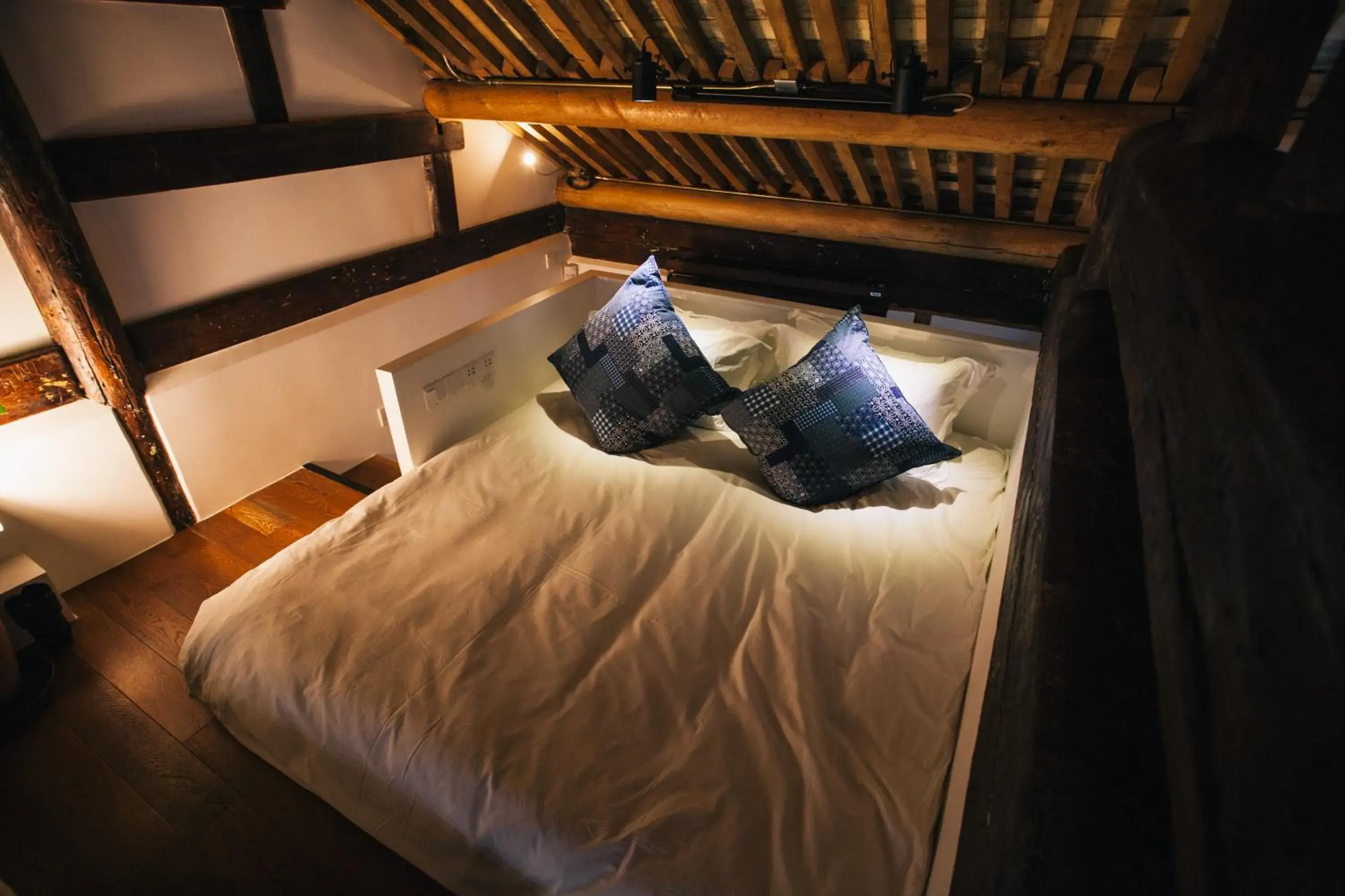 The Orchid Lodge Studio Loft in The Orchid Hotel - Old Town & Drum Tower The Orchid Lodge Studio Loft in The Orchid Hotel - Old Town & Drum Tower