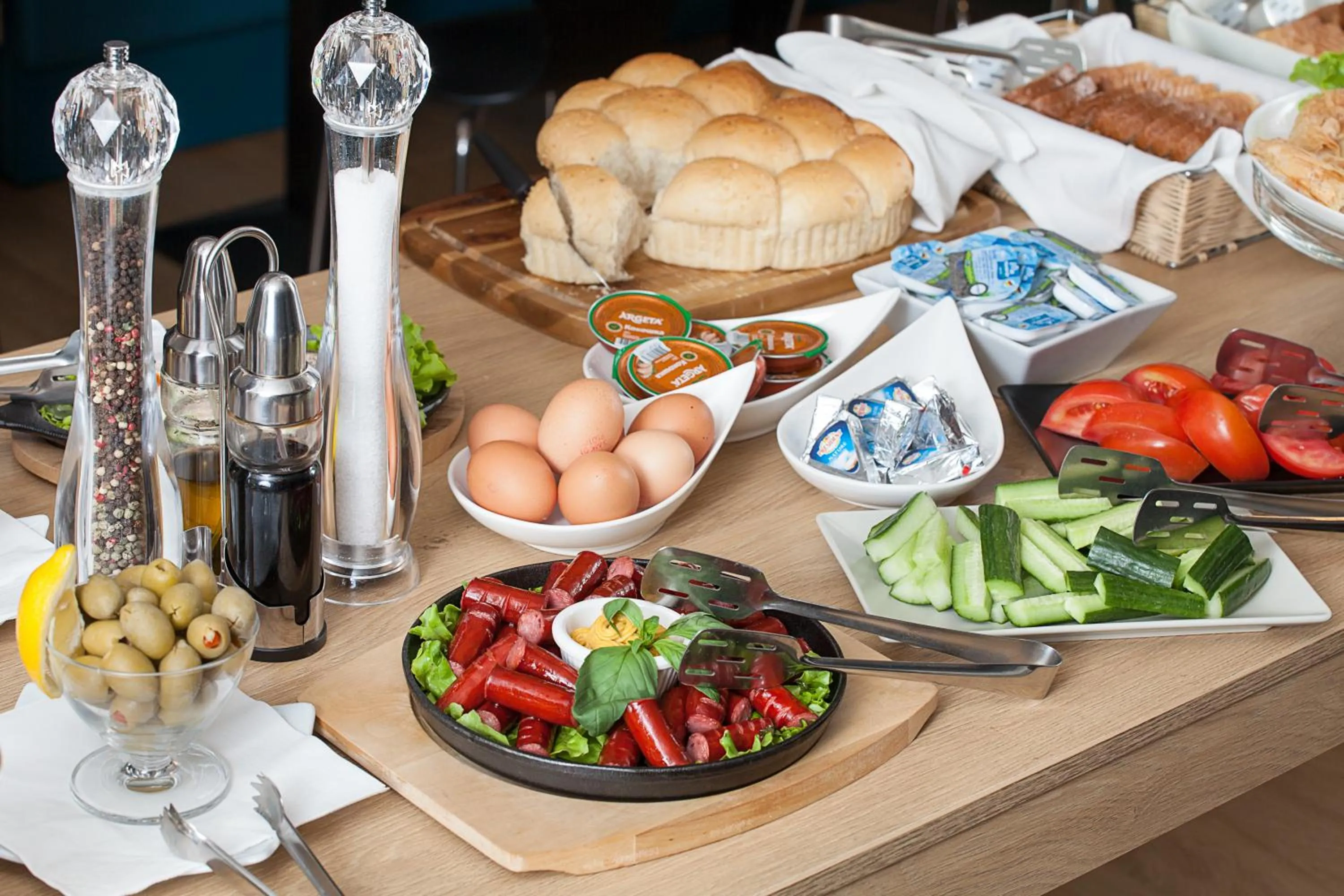 Breakfast in City Park Hotel